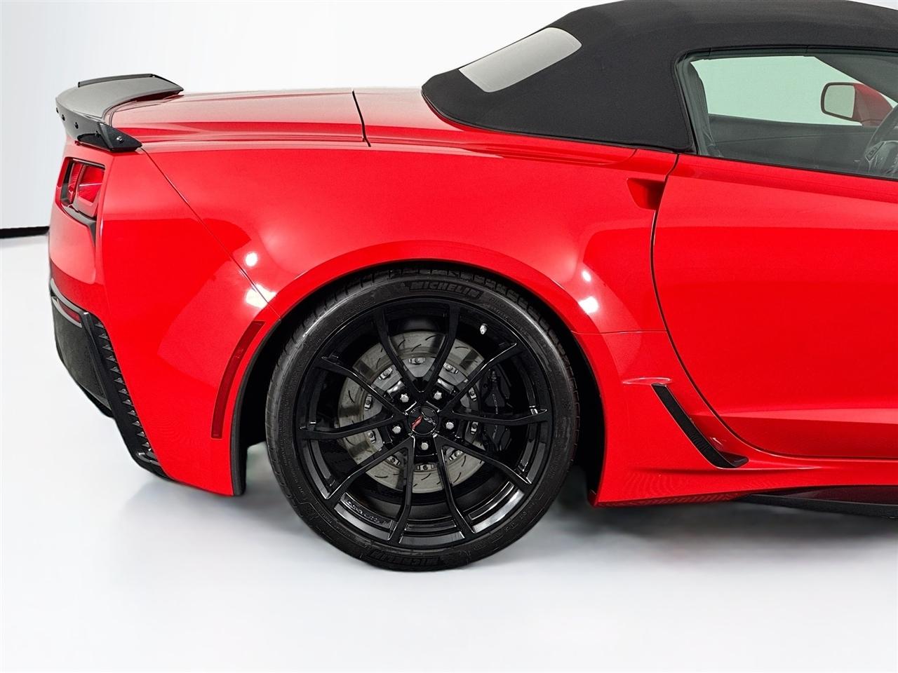 Chevrolet Corvette 2dr Grand Sport Conv w/1LT 2017