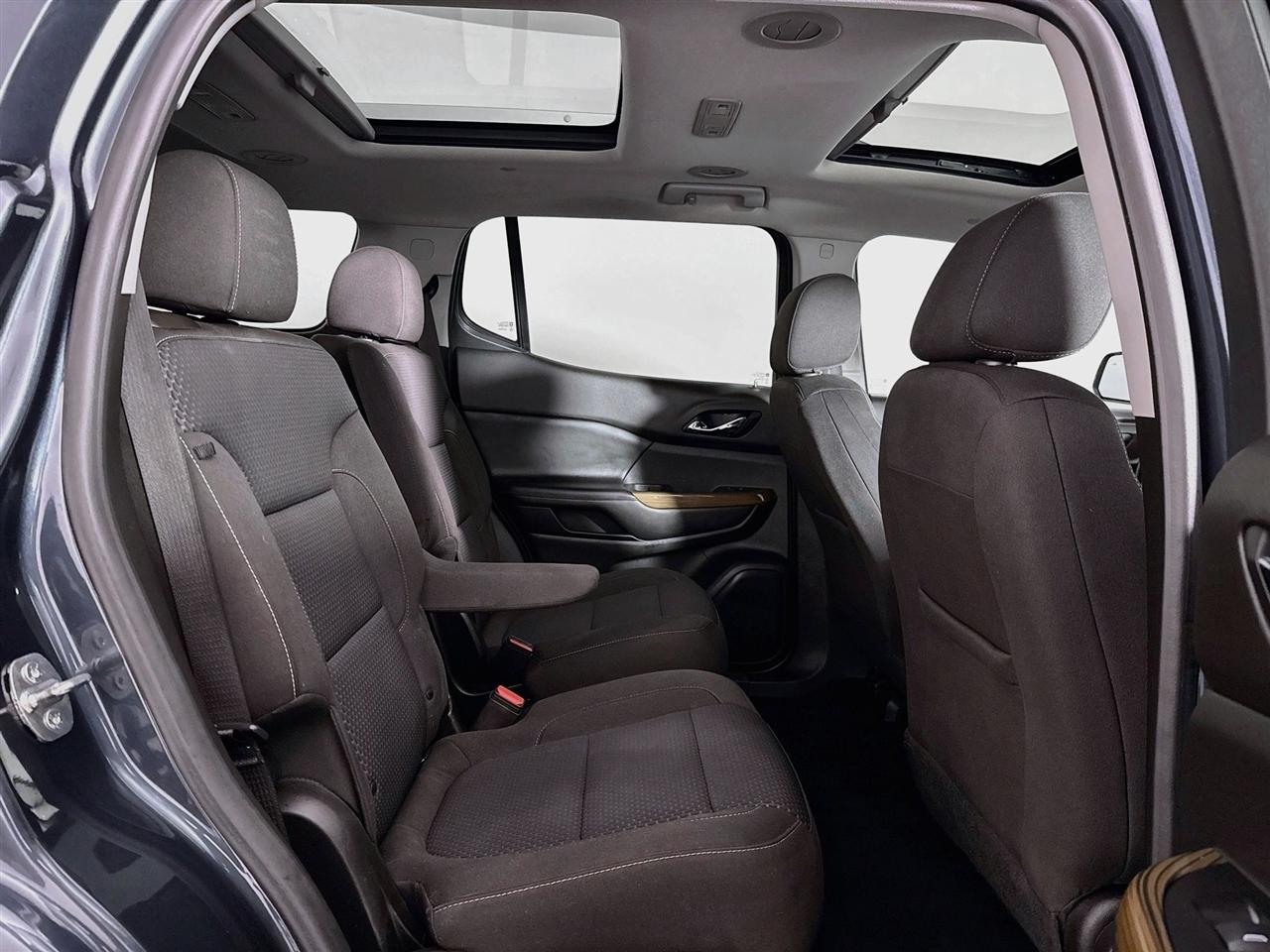 GMC Acadia AWD 4dr SLE 2020