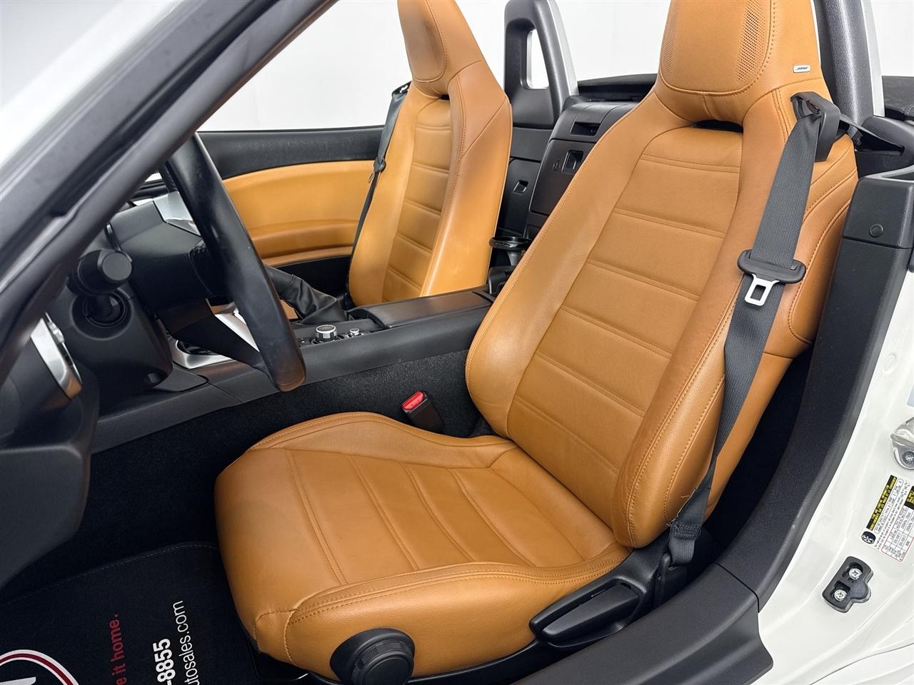 Fiat 124 Spider Lusso Convertible 2018