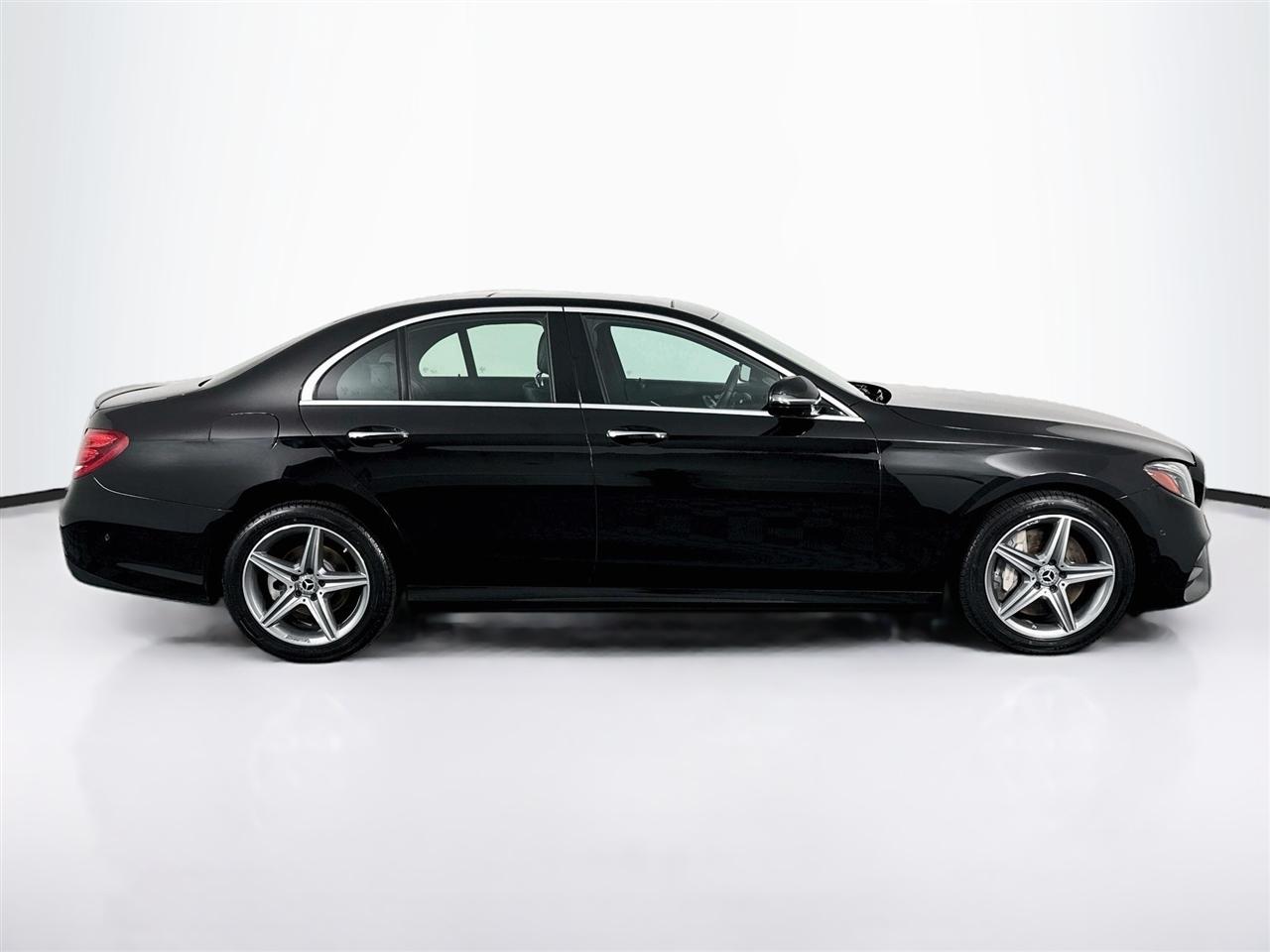 Mercedes-Benz E-Class E 300 4MATIC Sedan 2019