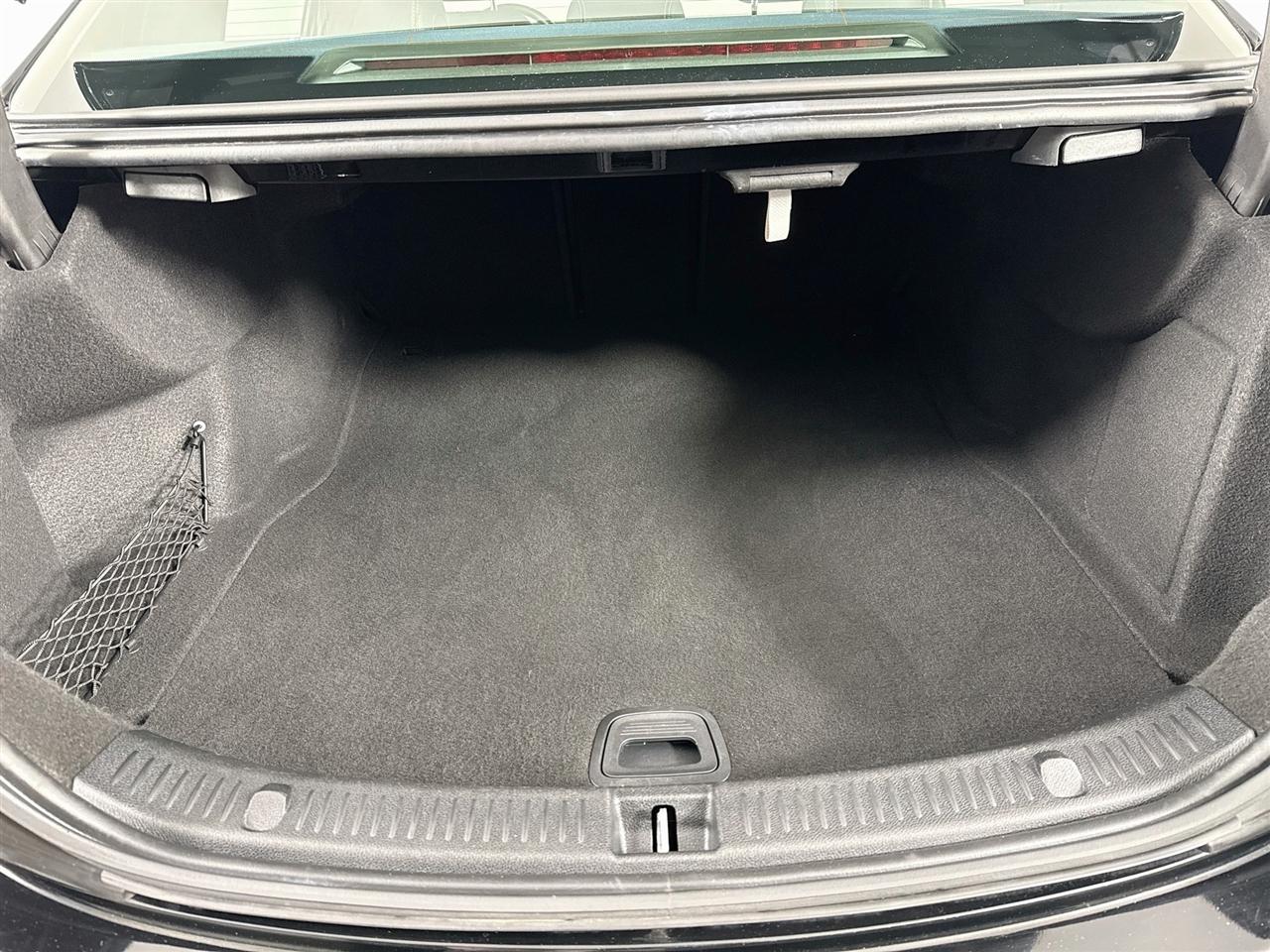 Mercedes-Benz E-Class E 300 4MATIC Sedan 2019