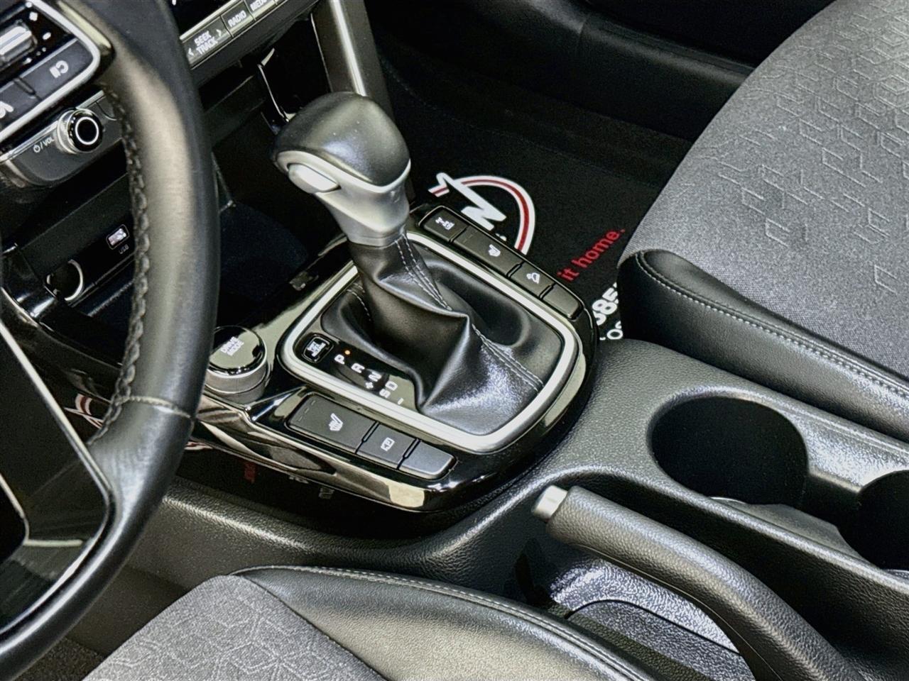 Kia Seltos S IVT AWD 2024