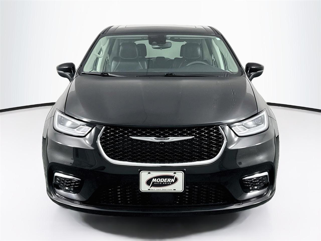 Chrysler Pacifica Touring L AWD 2023