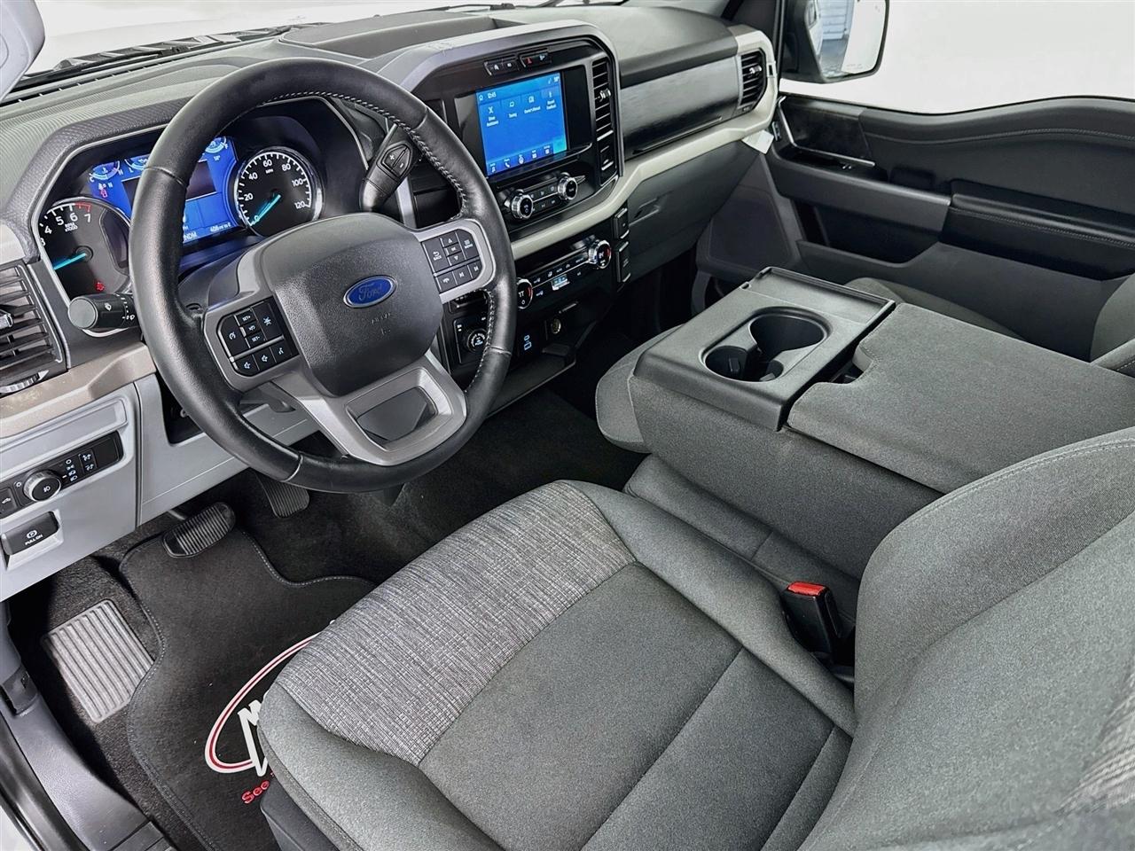 Ford F-150 Lariat 4WD SuperCab 8' Box 2021