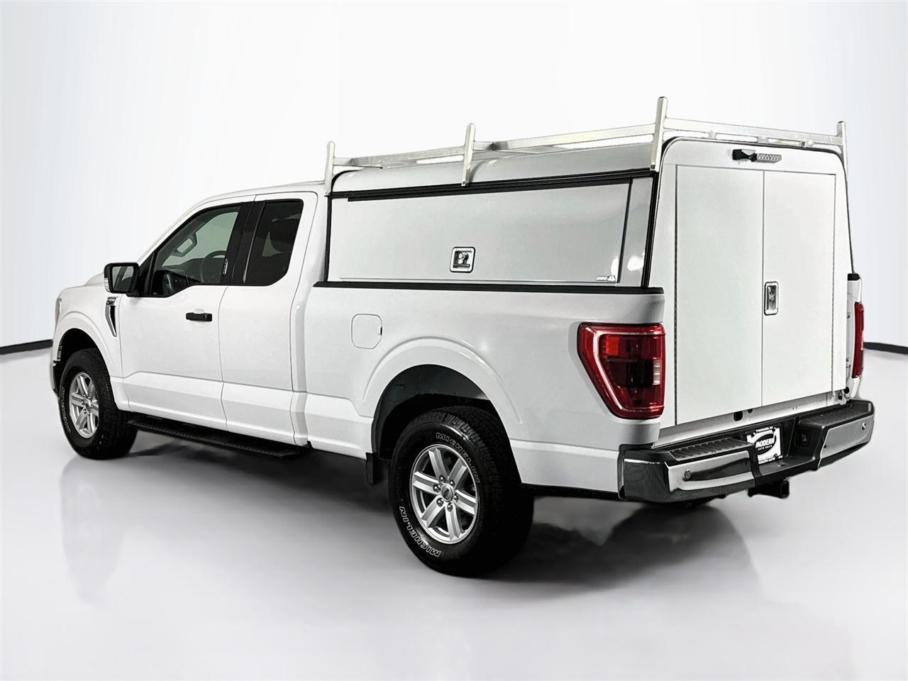 Ford F-150 Lariat 4WD SuperCab 8' Box 2021