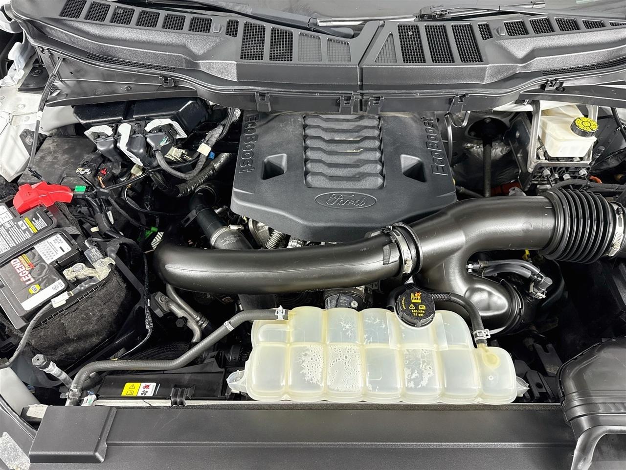Ford F-150 Lariat 4WD SuperCab 8' Box 2021