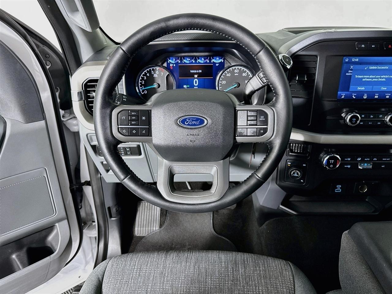 Ford F-150 Lariat 4WD SuperCab 8' Box 2021