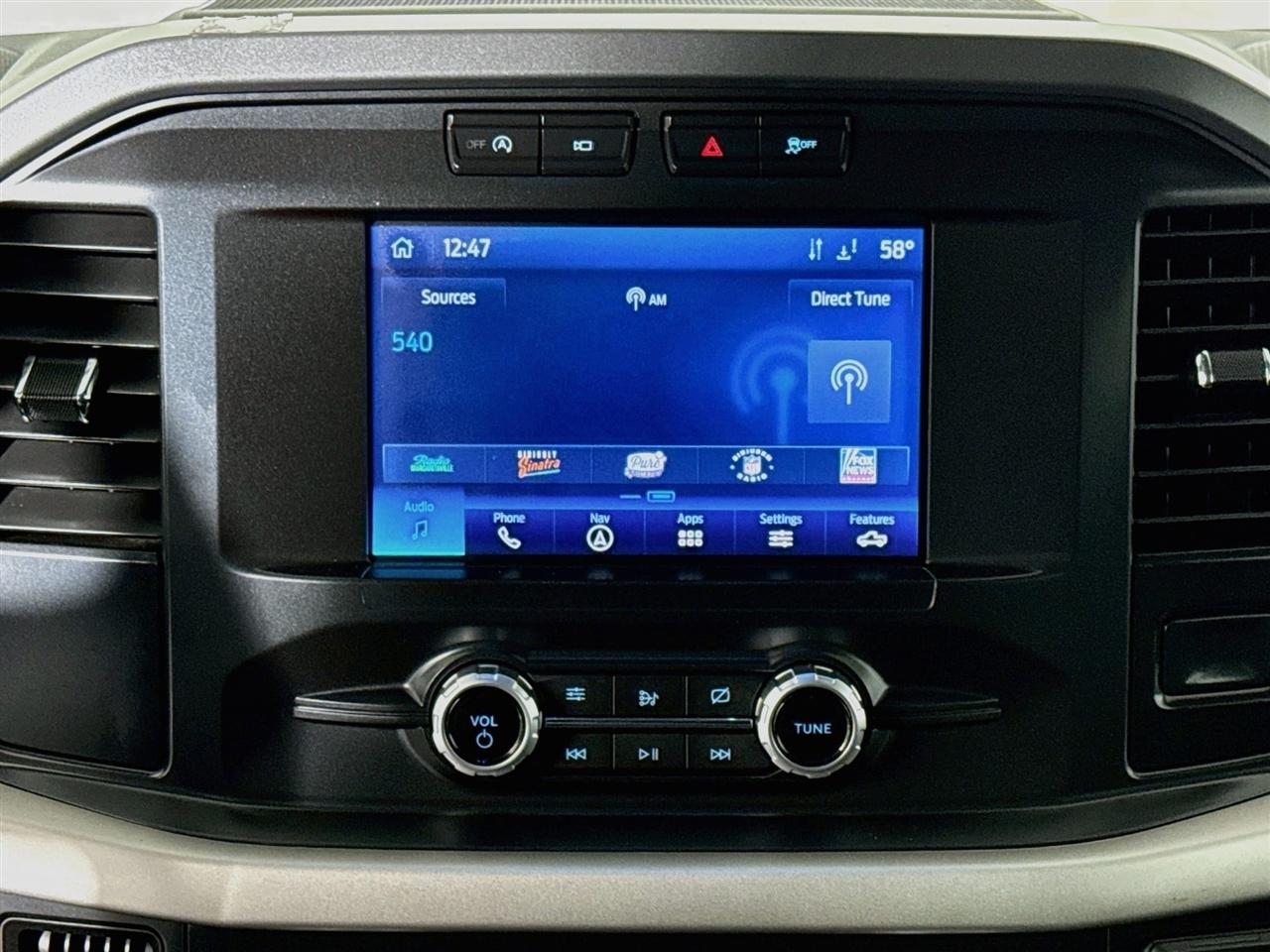Ford F-150 Lariat 4WD SuperCab 8' Box 2021