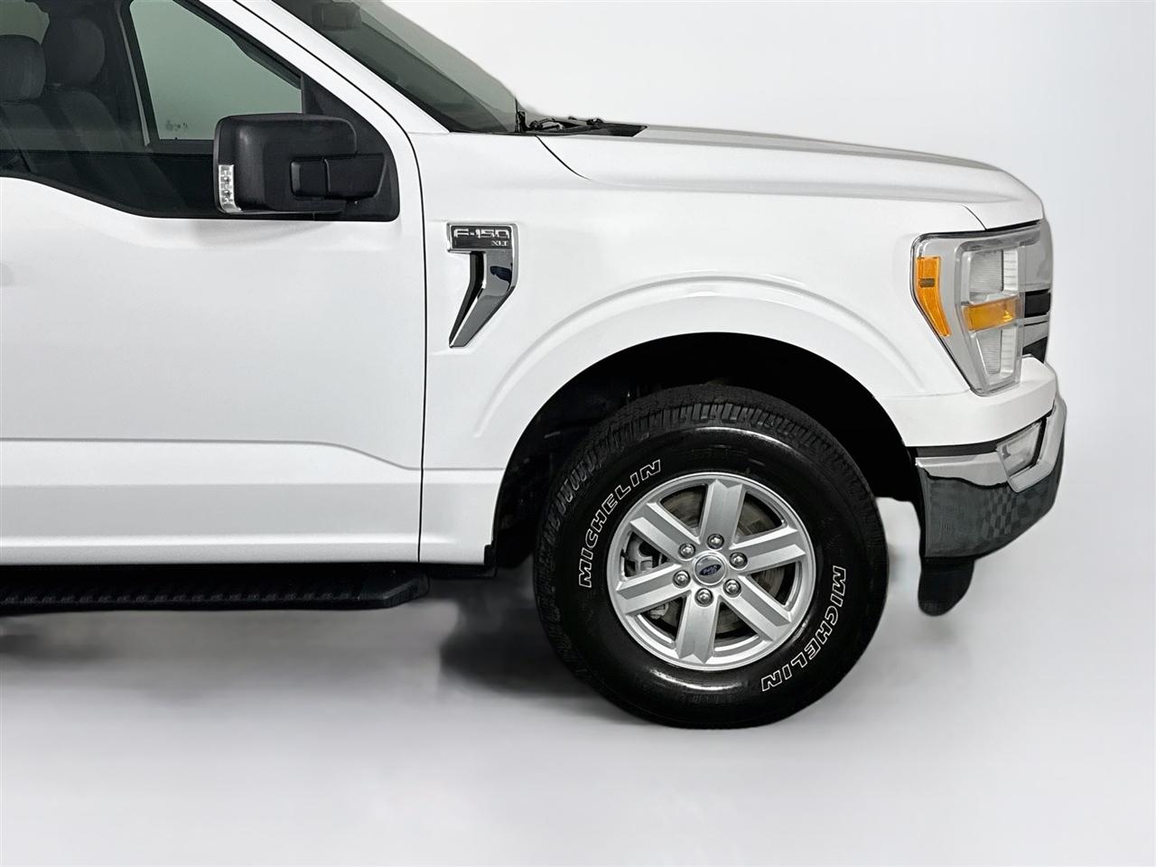 Ford F-150 Lariat 4WD SuperCab 8' Box 2021