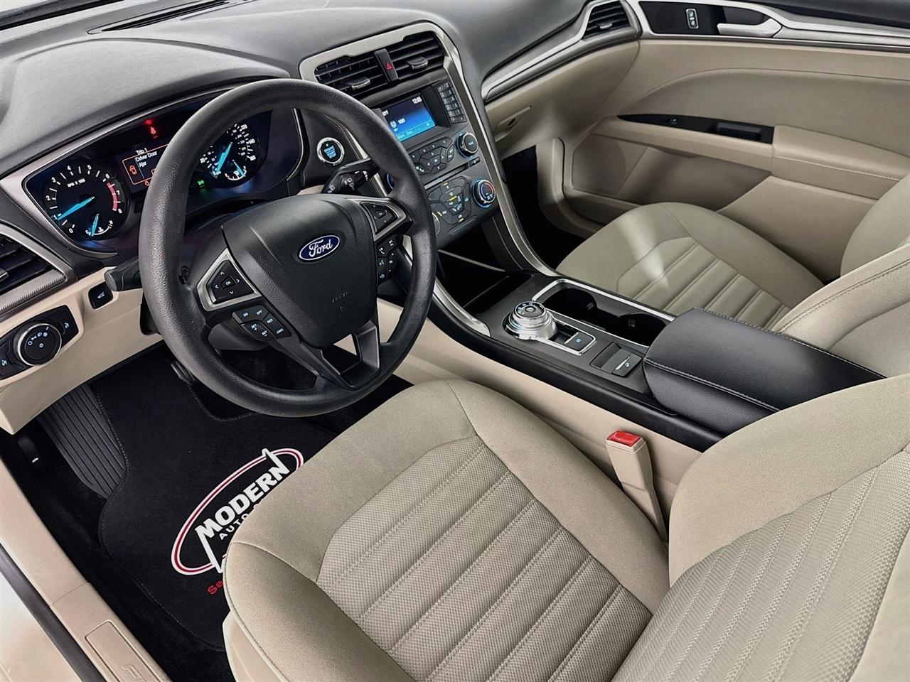 Ford Fusion SE FWD 2018