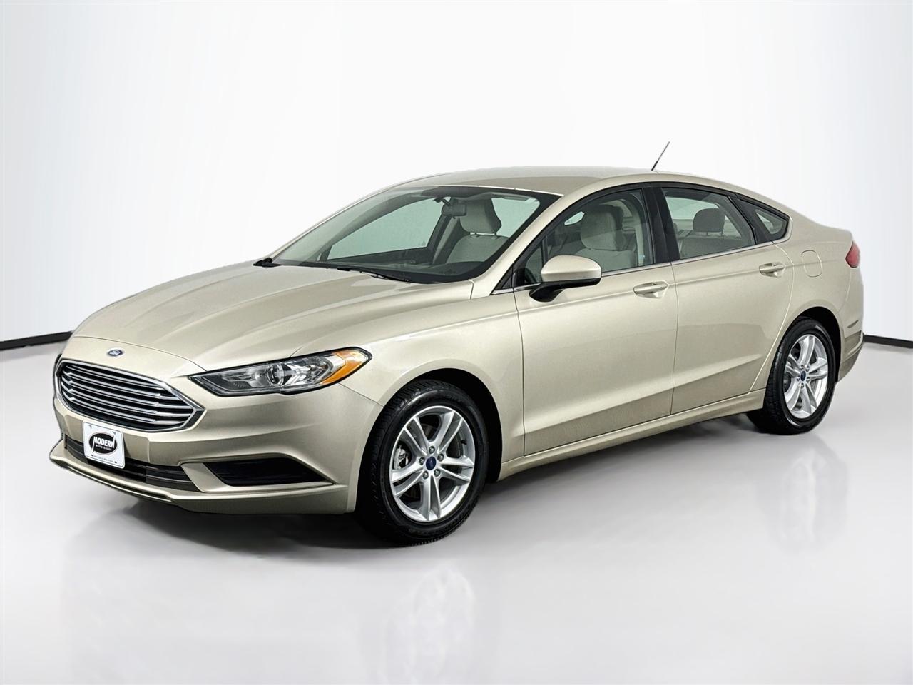 Ford Fusion SE FWD 2018