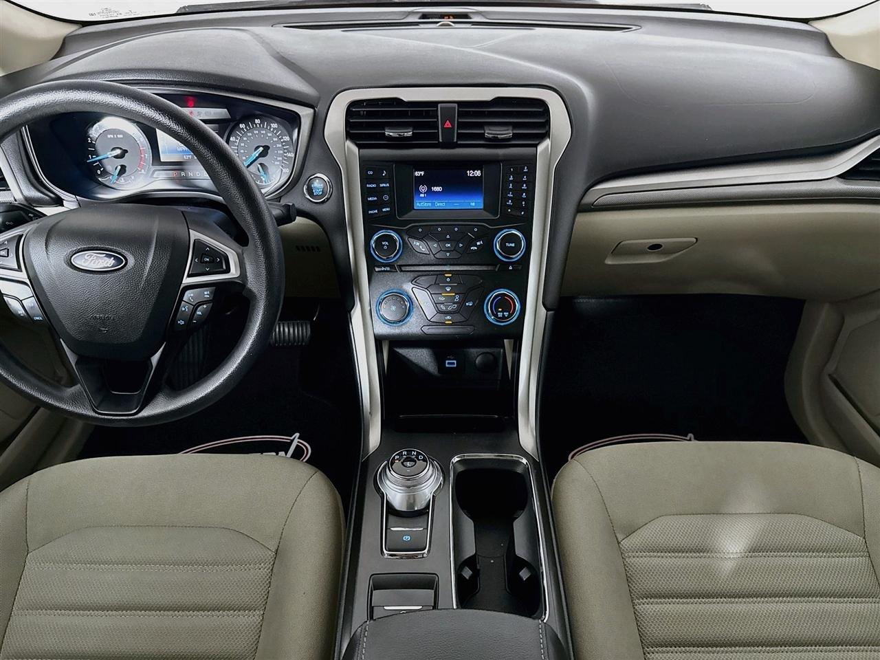 Ford Fusion SE FWD 2018