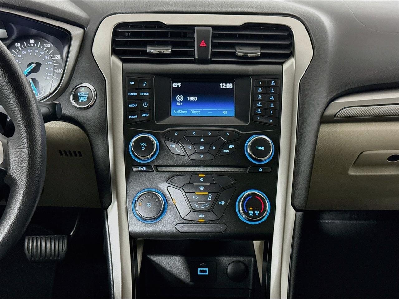 Ford Fusion SE FWD 2018