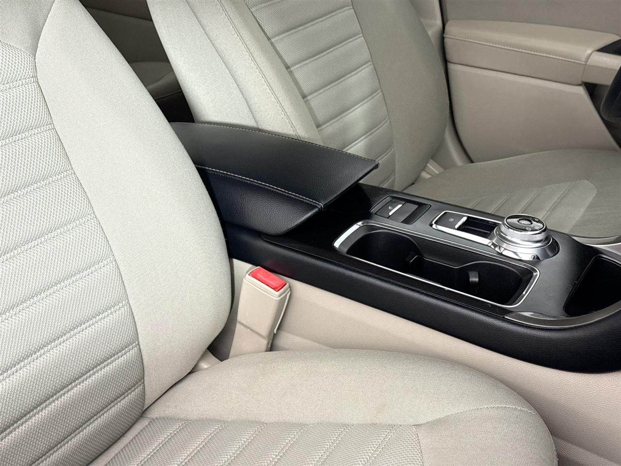 Ford Fusion SE FWD 2018