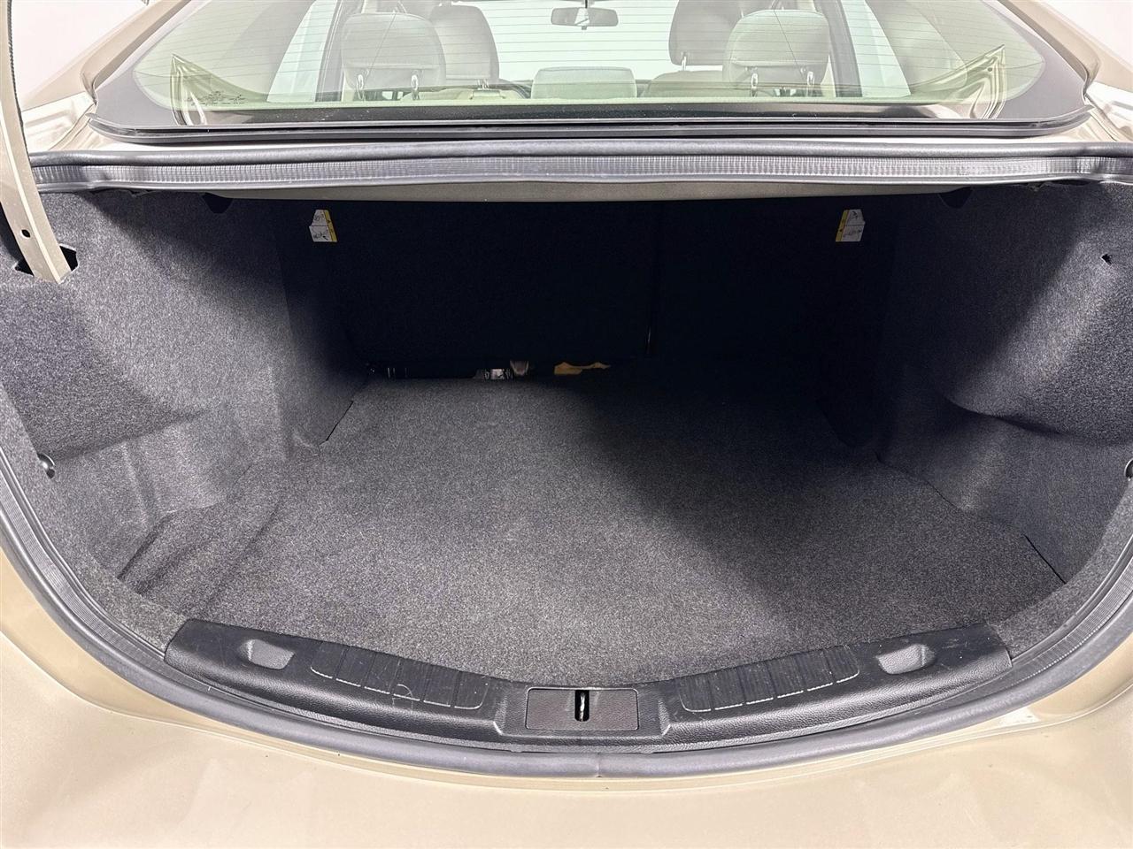 Ford Fusion SE FWD 2018