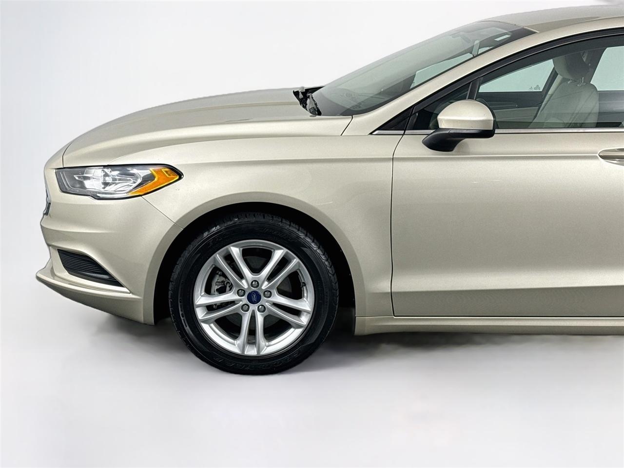 Ford Fusion SE FWD 2018