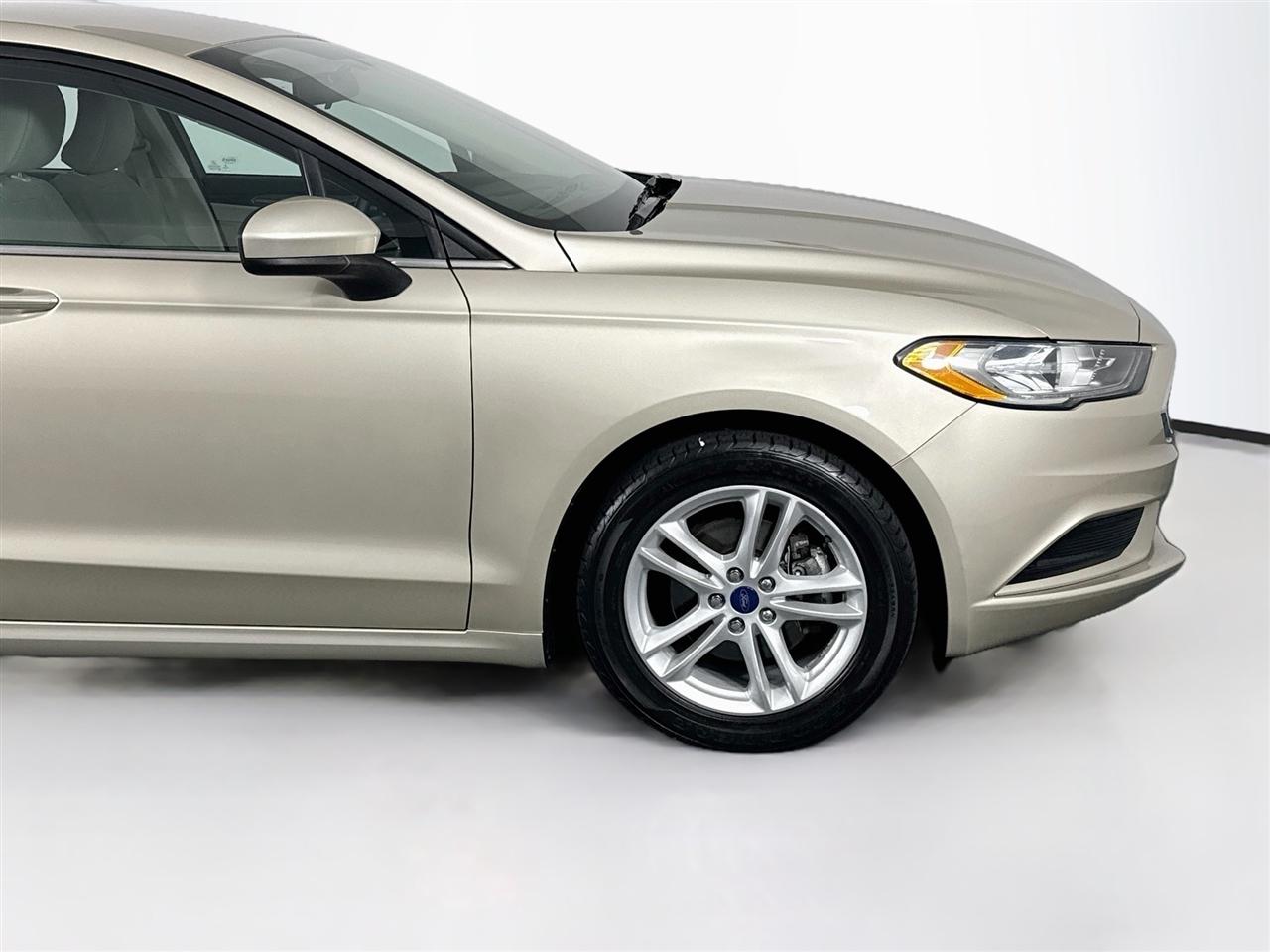 Ford Fusion SE FWD 2018