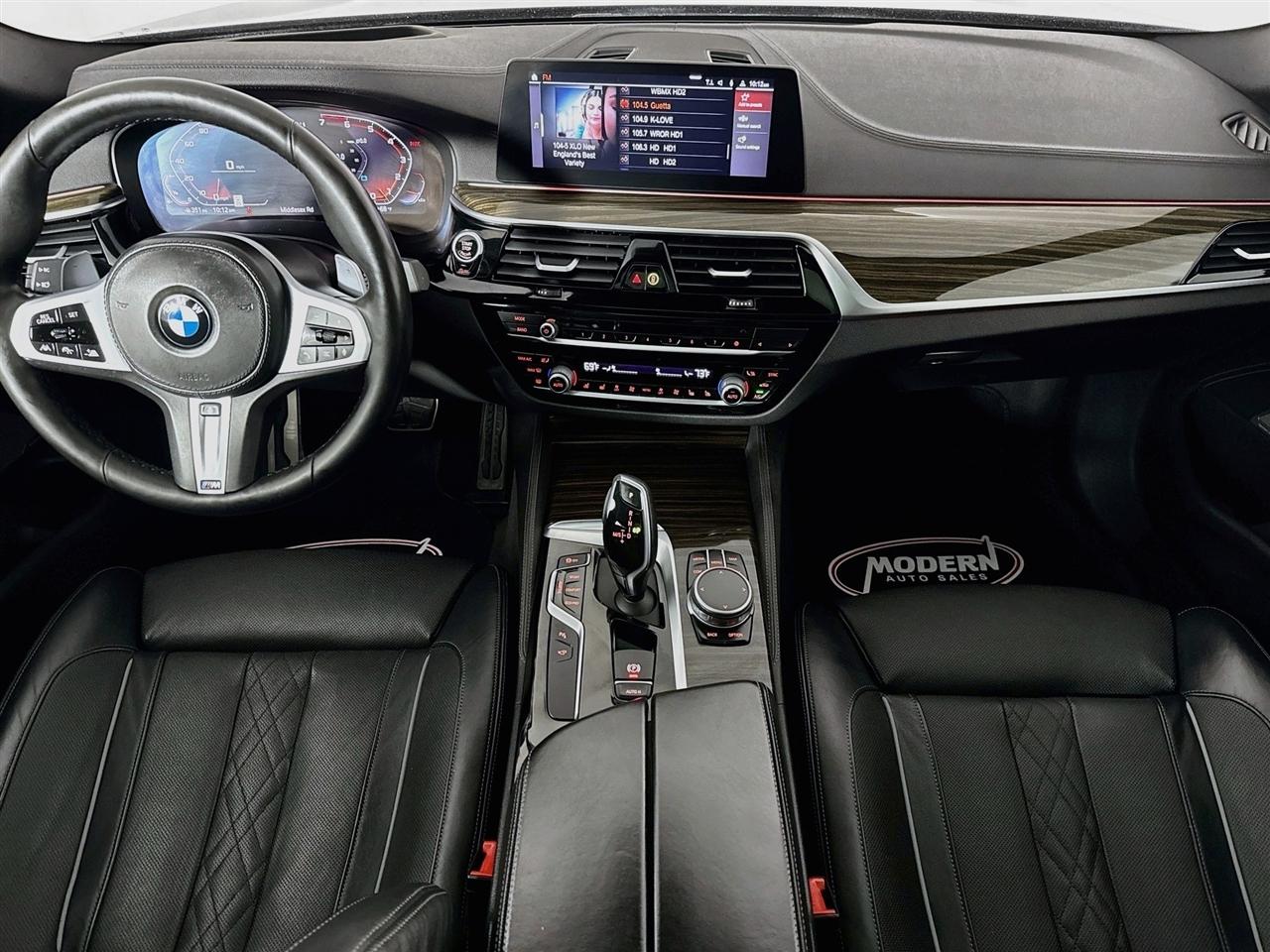 BMW 5 Series M550i xDrive Sedan 2020