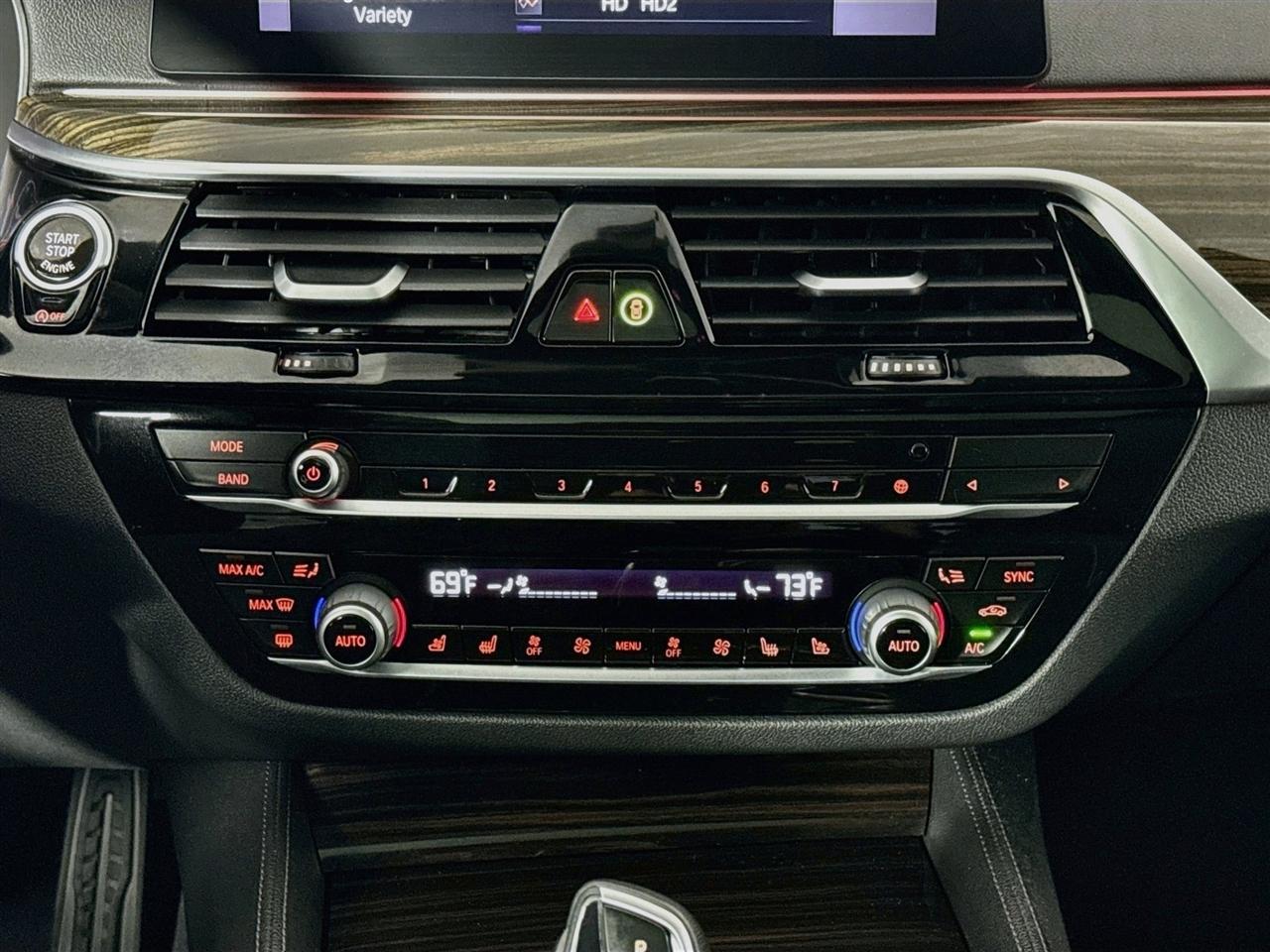 BMW 5 Series M550i xDrive Sedan 2020