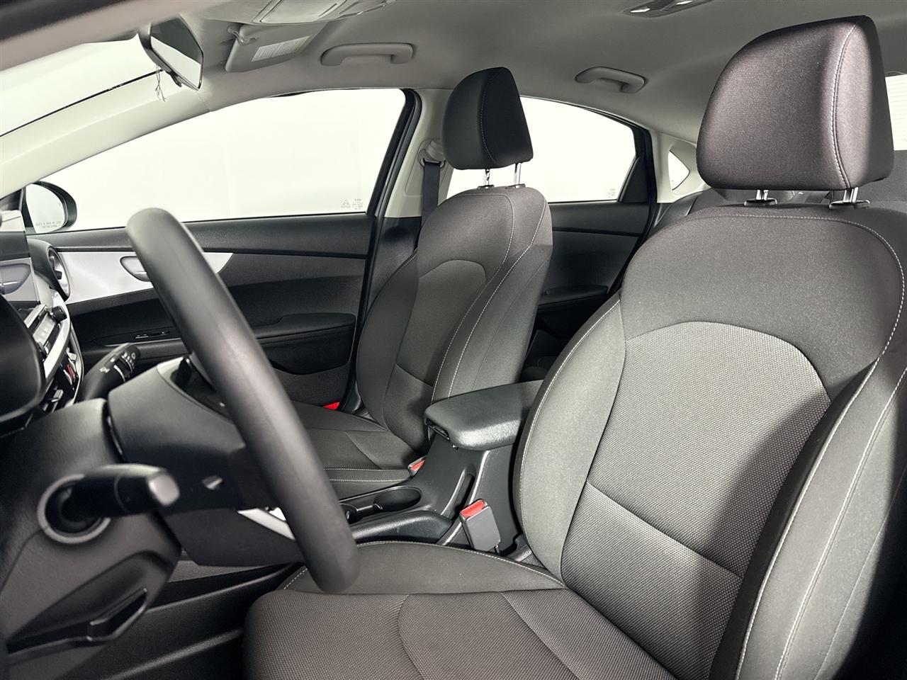 Kia Forte LXS IVT 2023