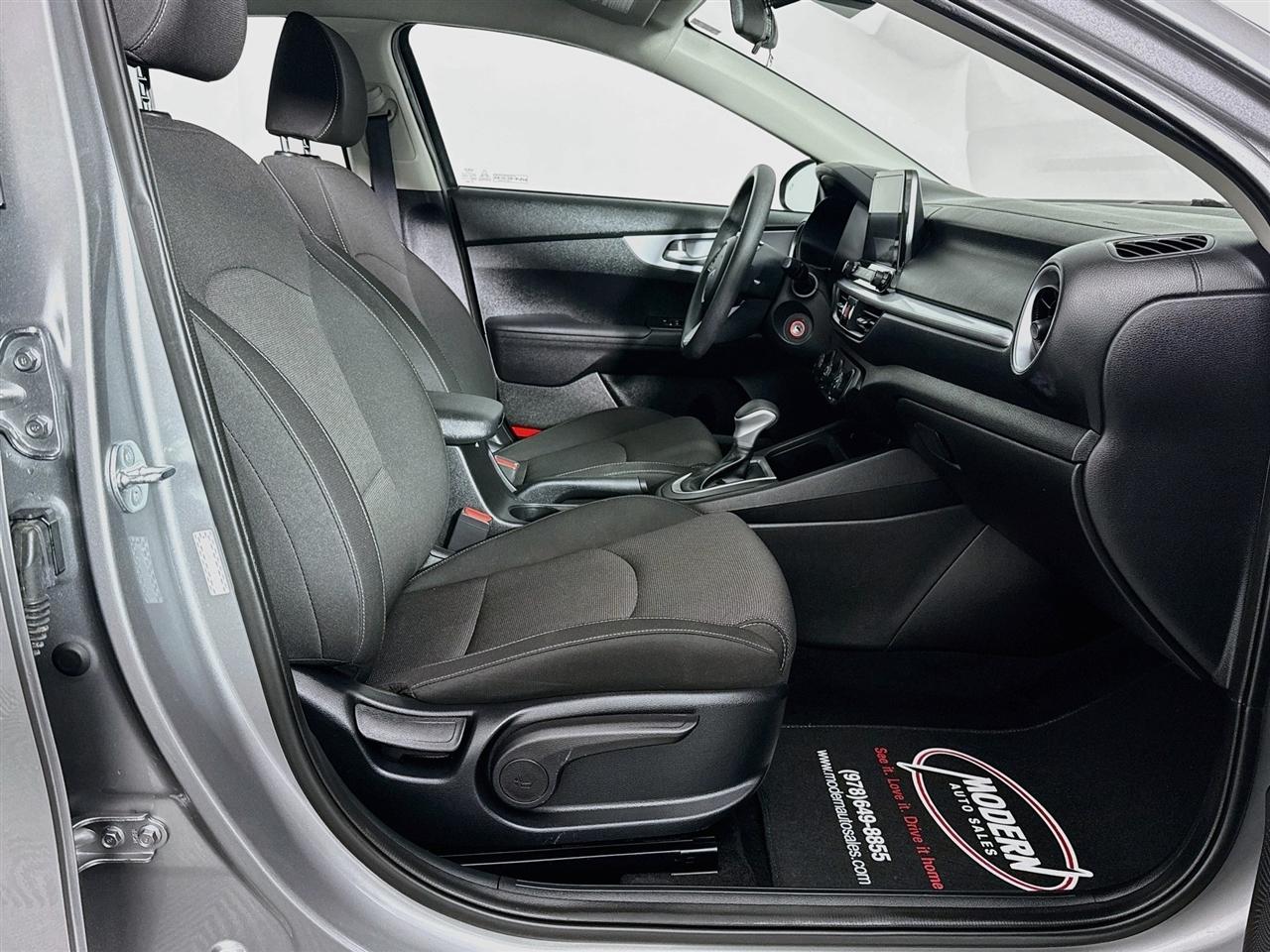 Kia Forte LXS IVT 2023