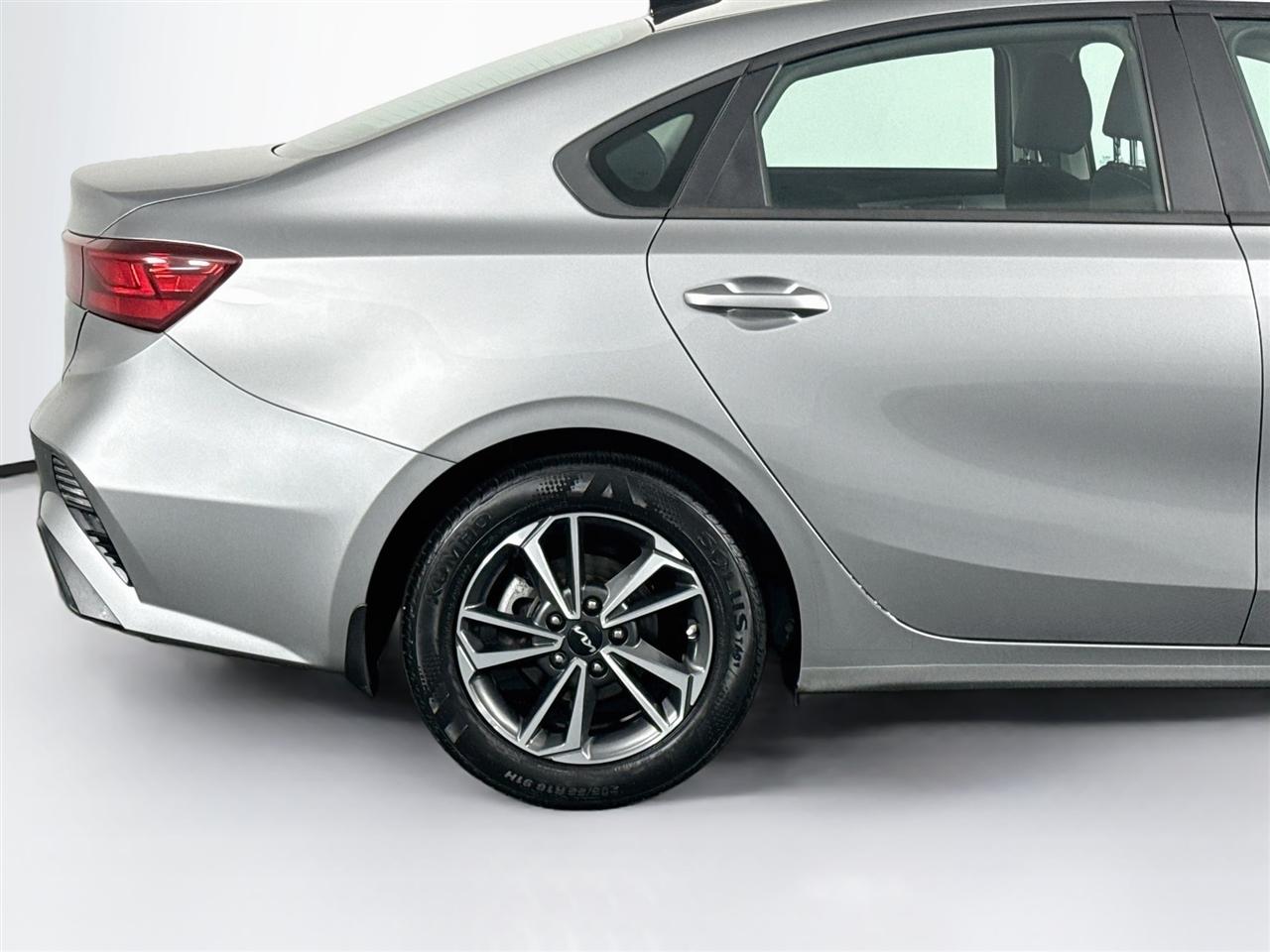 Kia Forte LXS IVT 2023