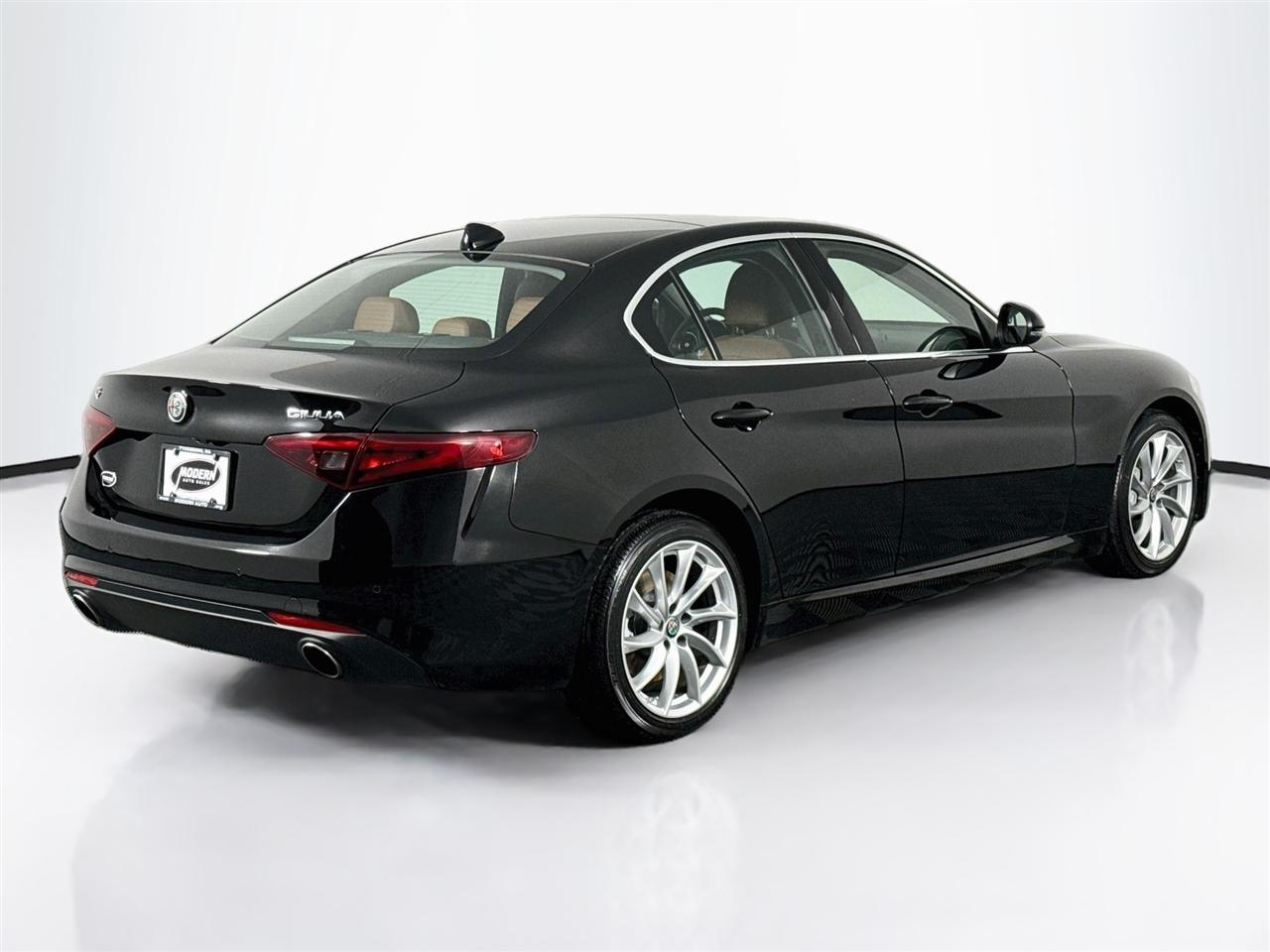 Alfa Romeo Giulia AWD 2020