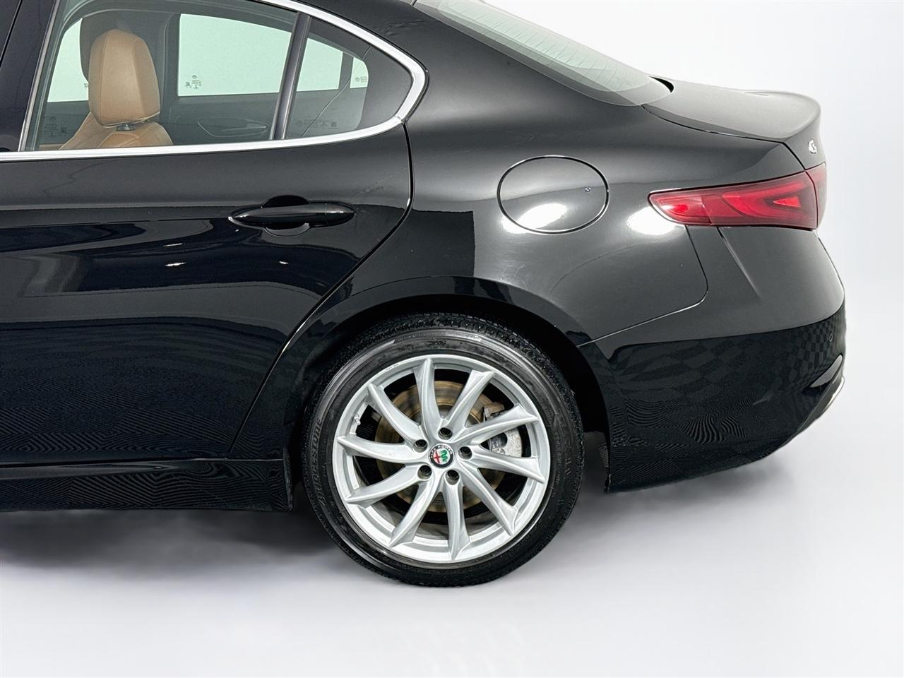 Alfa Romeo Giulia AWD 2020
