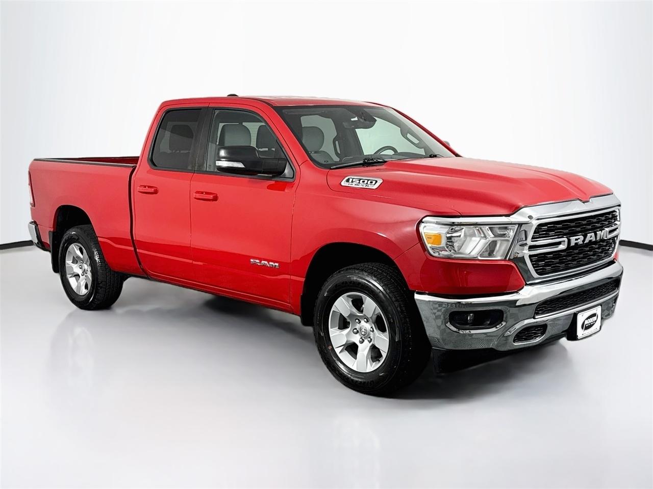 RAM 1500 Big Horn 4x4 Quad Cab 6'4" Box 2022
