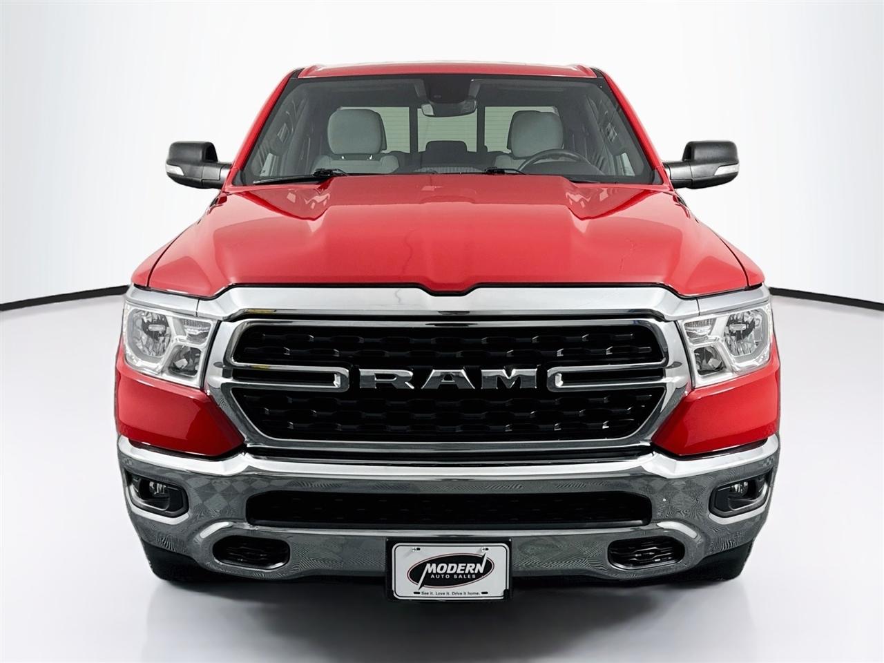 RAM 1500 Big Horn 4x4 Quad Cab 6'4" Box 2022