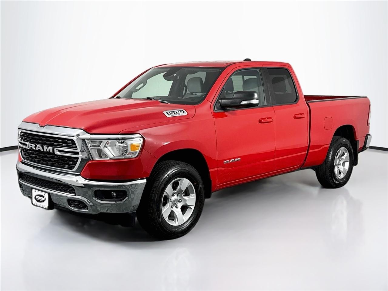 RAM 1500 Big Horn 4x4 Quad Cab 6'4" Box 2022