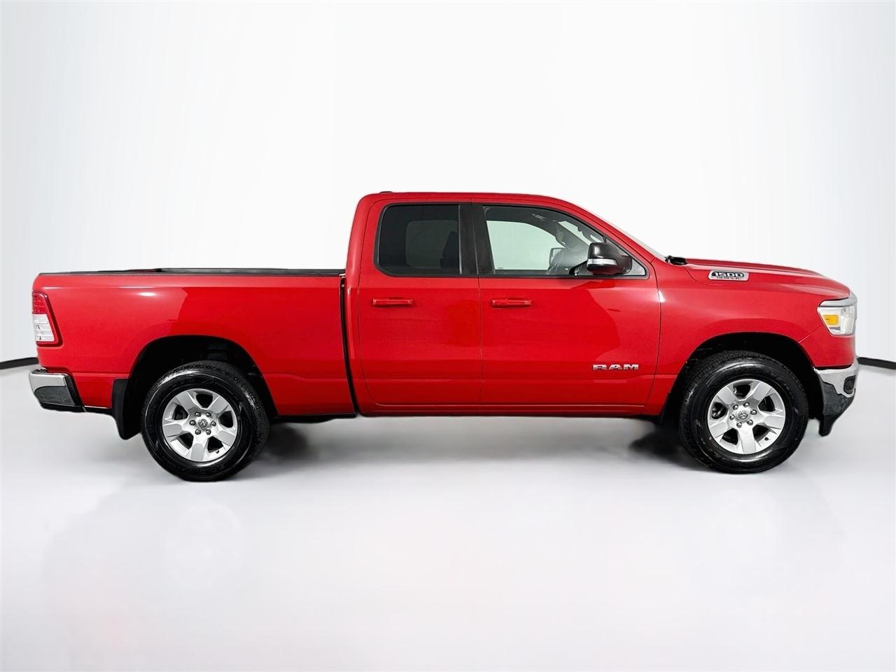 RAM 1500 Big Horn 4x4 Quad Cab 6'4" Box 2022