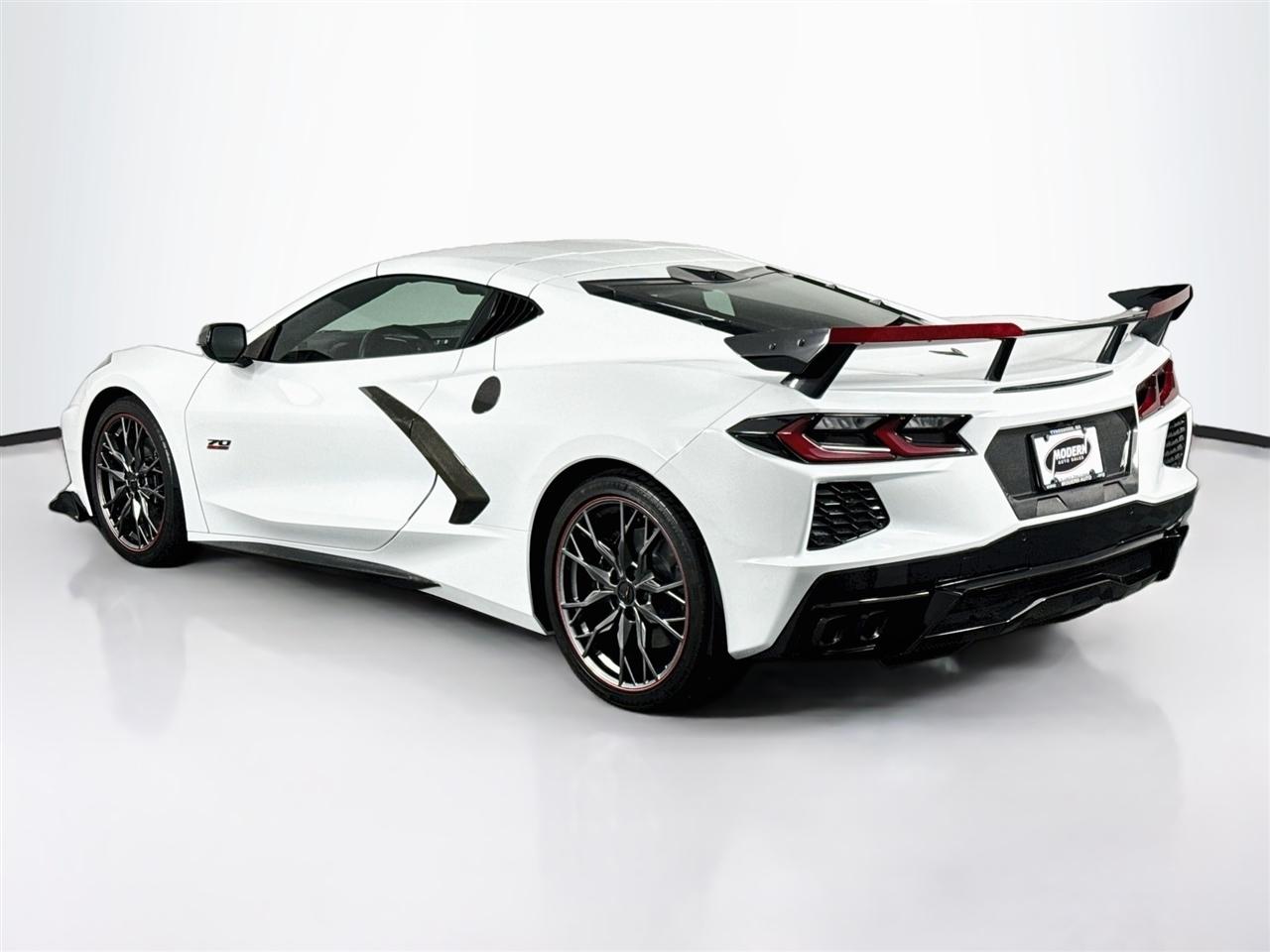Chevrolet Corvette 2dr Stingray Cpe w/2LT 2023