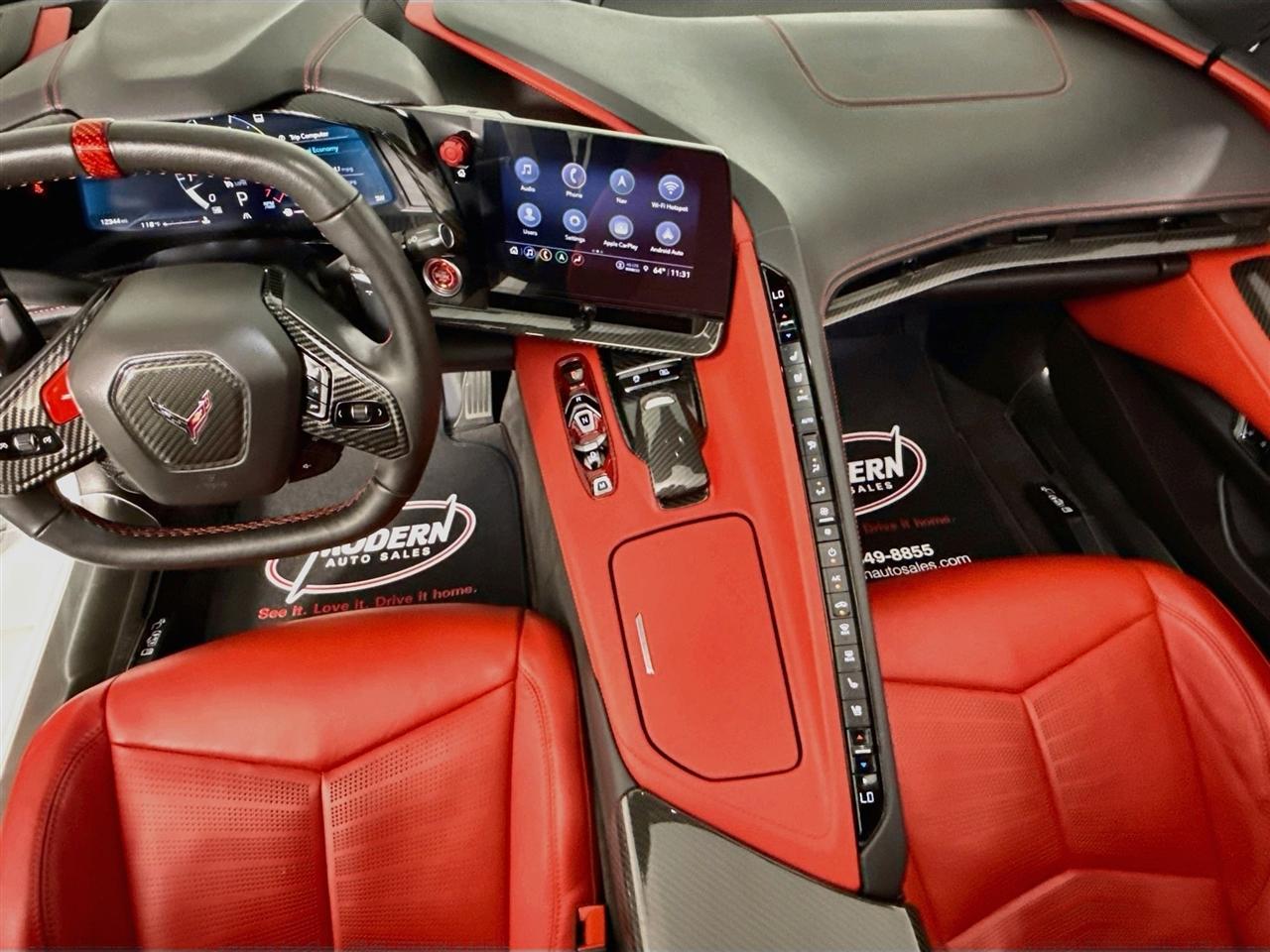 Chevrolet Corvette 2dr Stingray Cpe w/2LT 2023