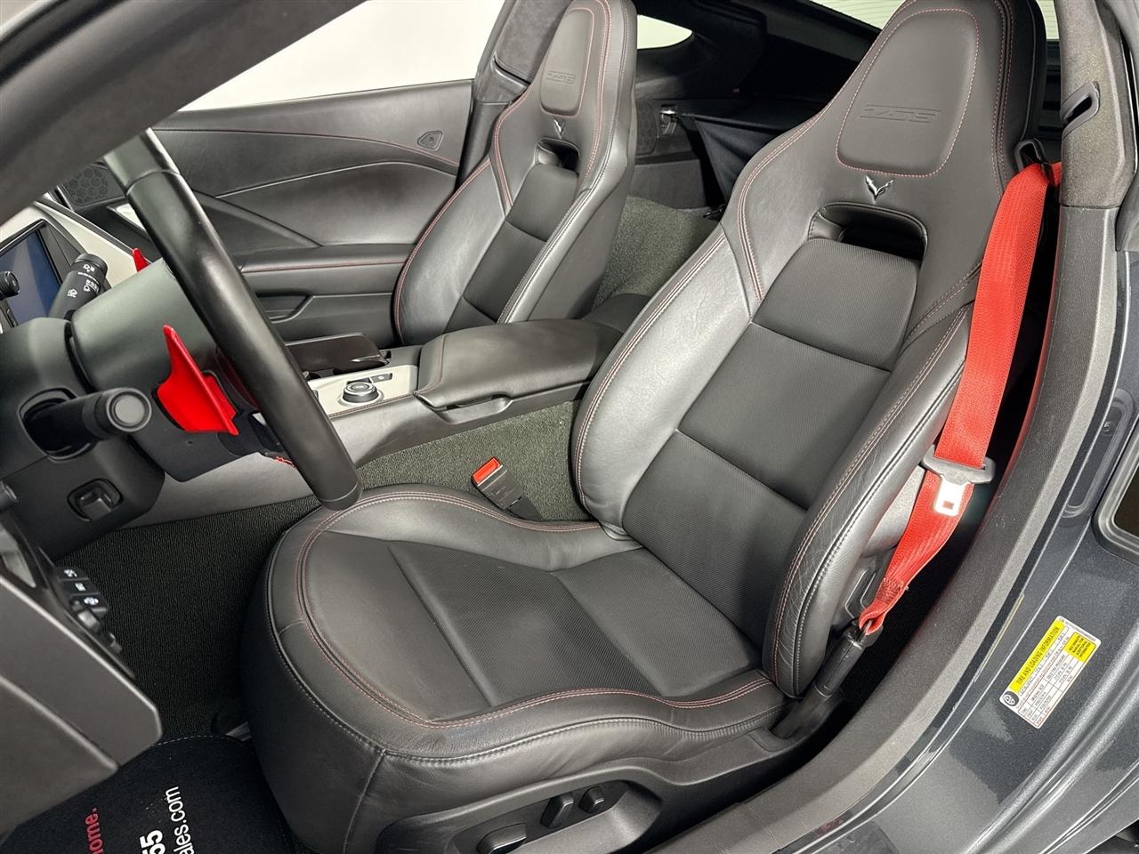Chevrolet Corvette 2dr Z06 Cpe w/3LZ 2017