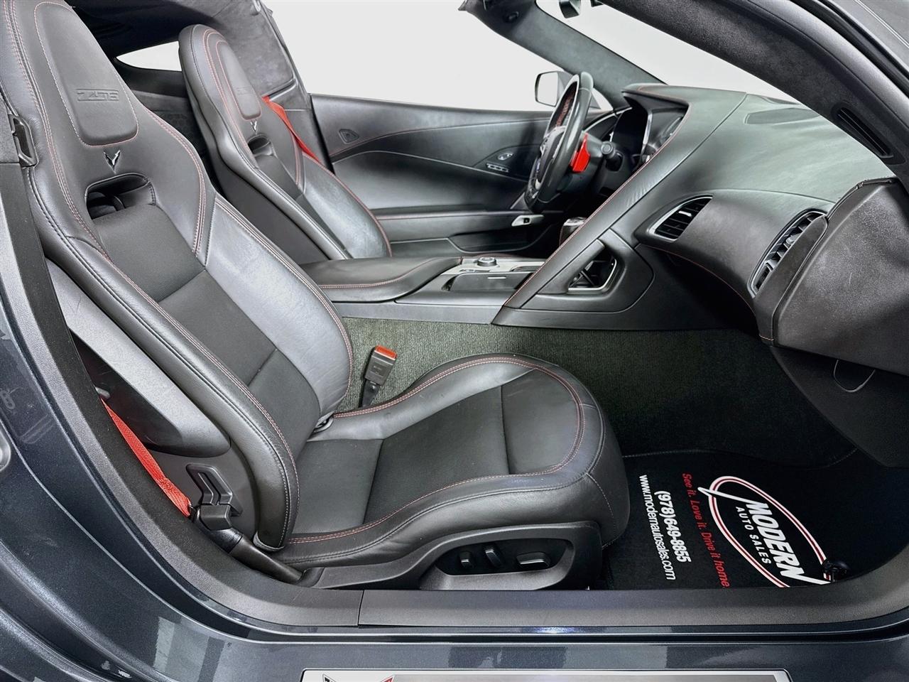 Chevrolet Corvette 2dr Z06 Cpe w/3LZ 2017