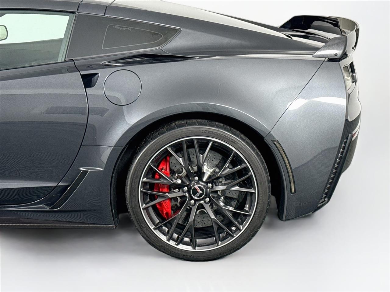 Chevrolet Corvette 2dr Z06 Cpe w/3LZ 2017