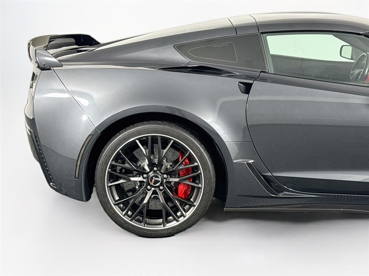 Chevrolet Corvette 2dr Z06 Cpe w/3LZ 2017