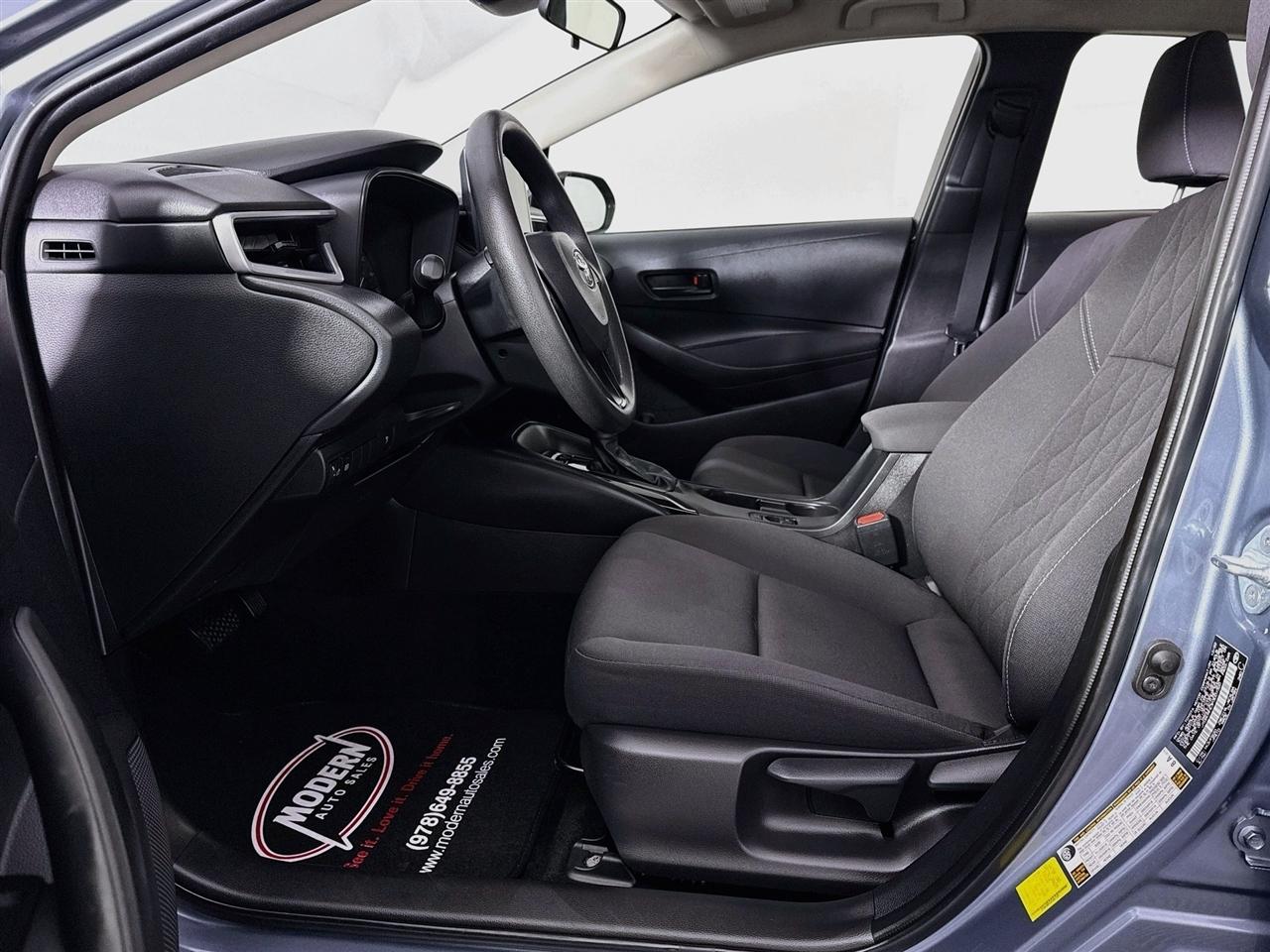 Toyota Corolla Hybrid LE FWD (Natl) 2023