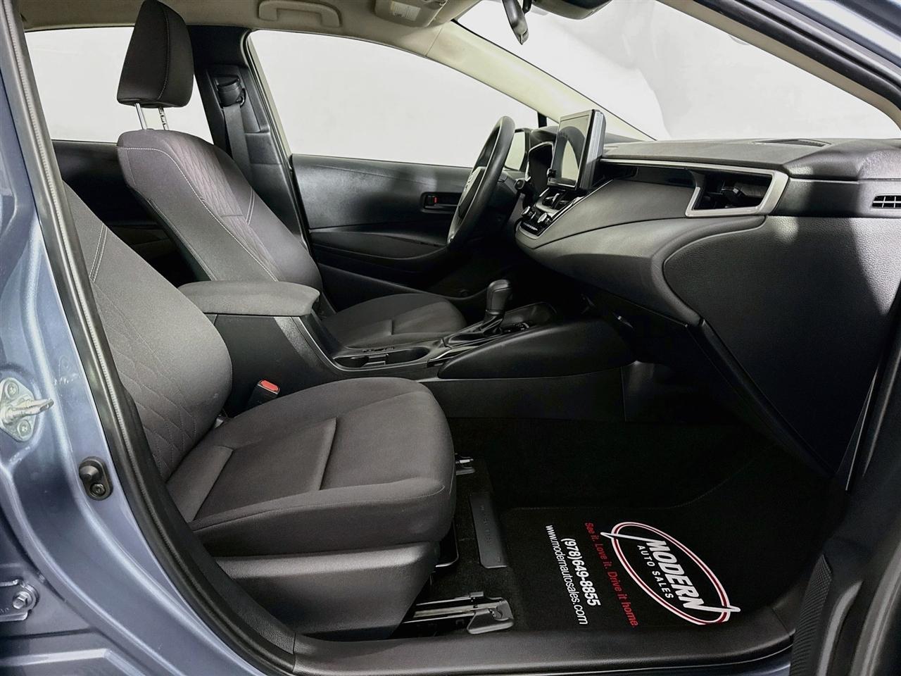 Toyota Corolla Hybrid LE FWD (Natl) 2023