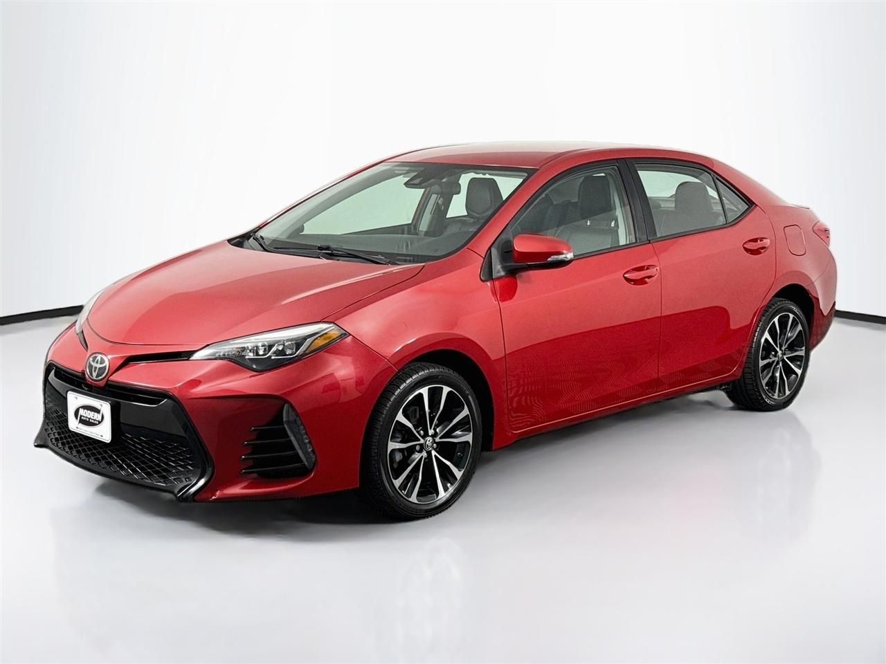 Toyota Corolla XLE CVT (Natl) 2019