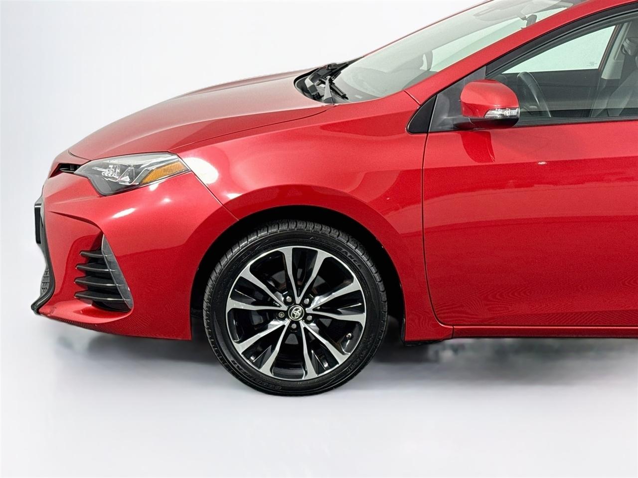 Toyota Corolla XLE CVT (Natl) 2019