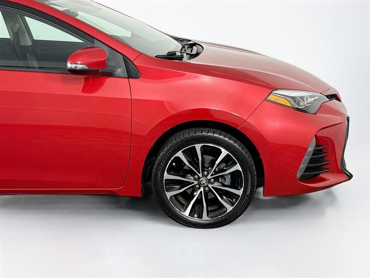 Toyota Corolla XLE CVT (Natl) 2019