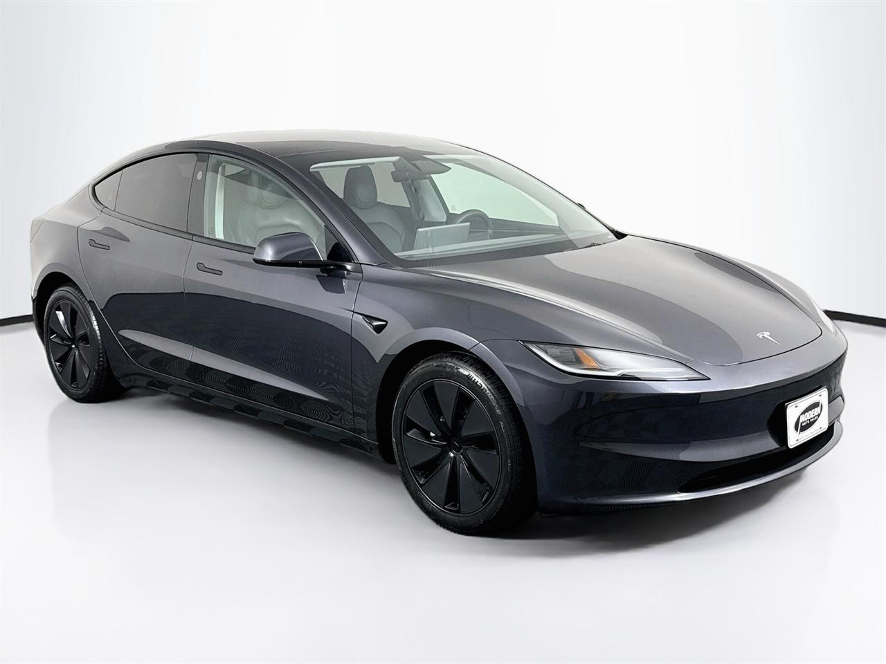 Tesla Model 3 Long Range AWD 2025