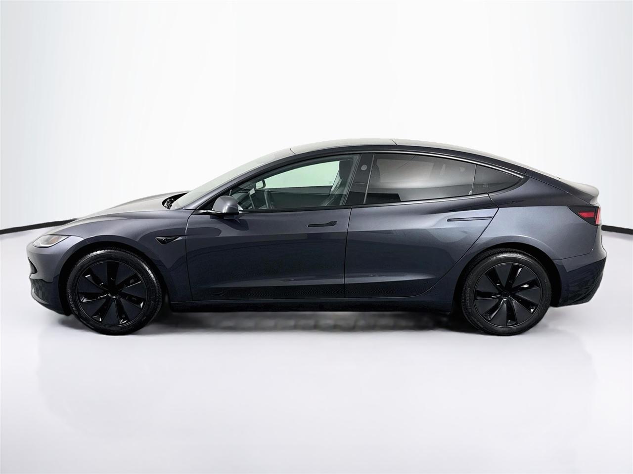 Tesla Model 3 Long Range AWD 2025