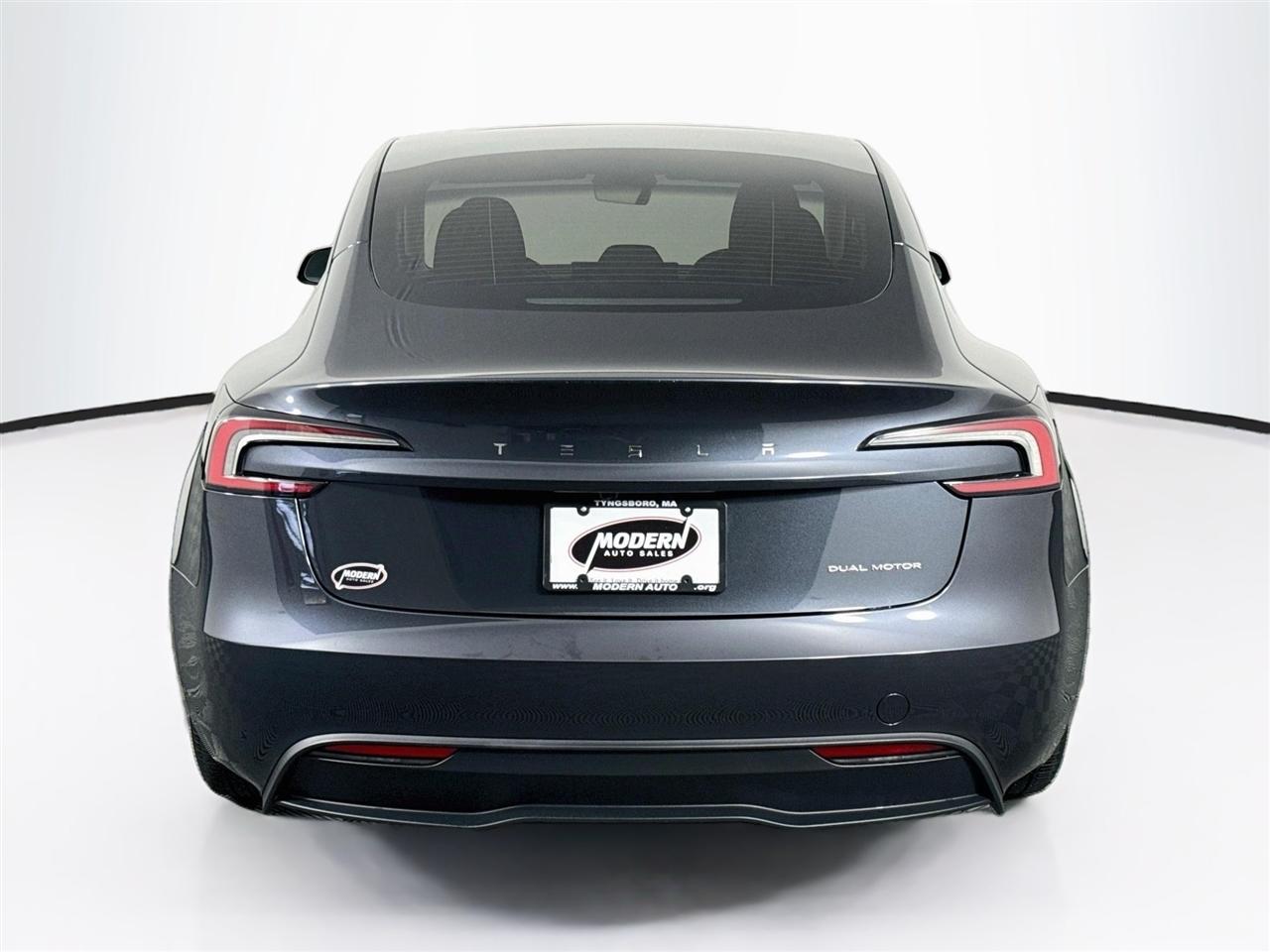 Tesla Model 3 Long Range AWD 2025