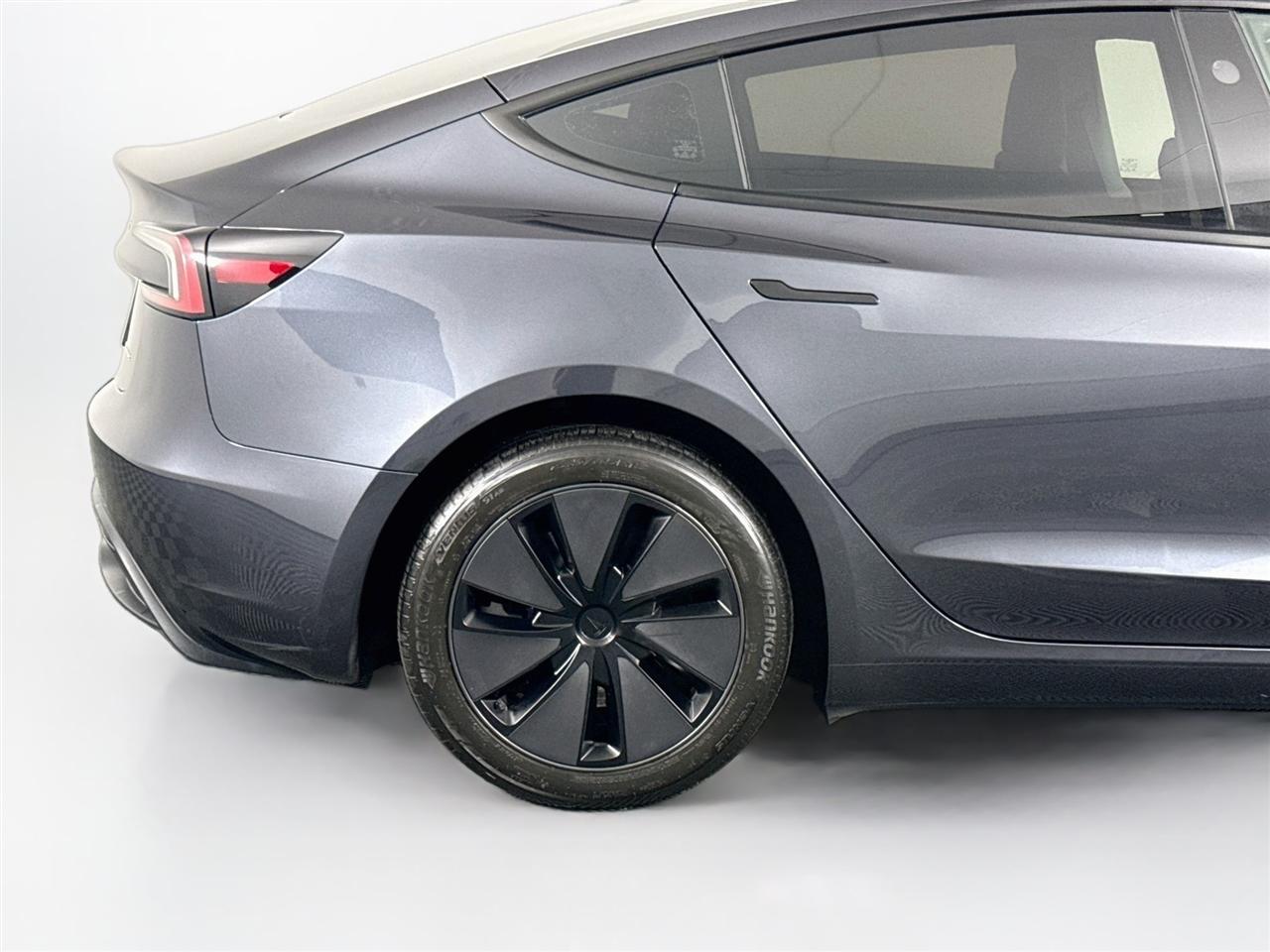 Tesla Model 3 Long Range AWD 2025