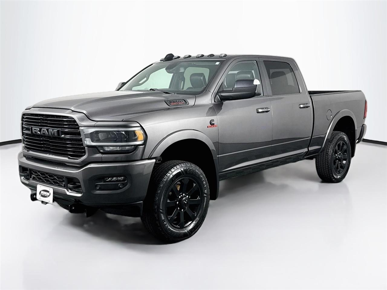 RAM 3500 Laramie 4x4 Crew Cab 6'4" Box 2020