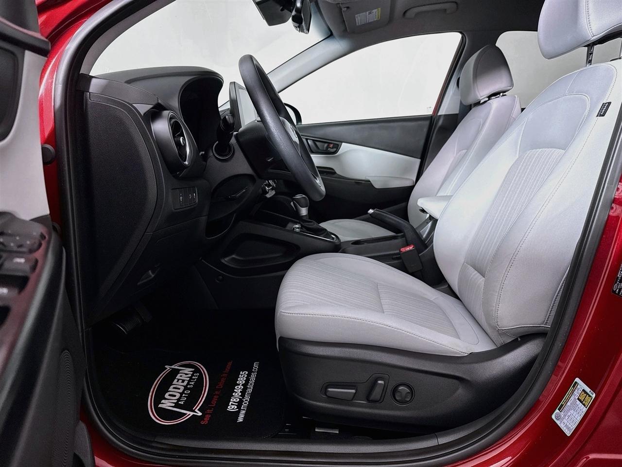 Hyundai Kona SEL Auto AWD 2023