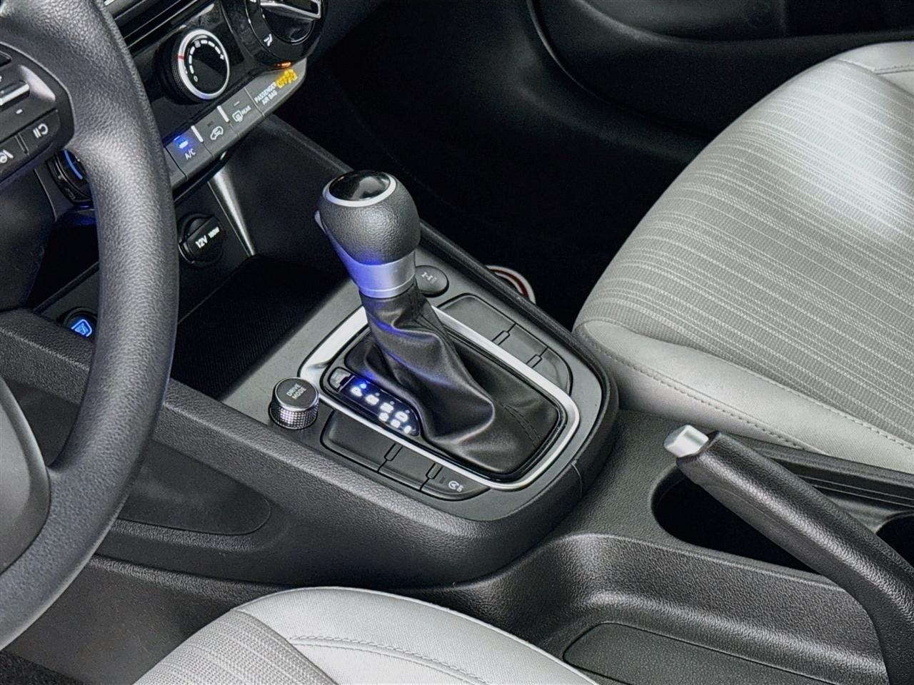 Hyundai Kona SEL Auto AWD 2023